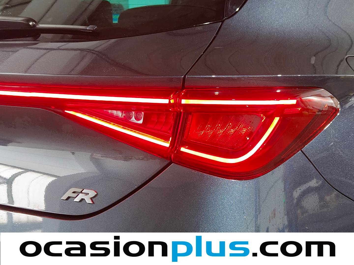 Seat León SEAT León 1.5 eTSI S&S FR Launch Pack L DSG (150 CV) automático