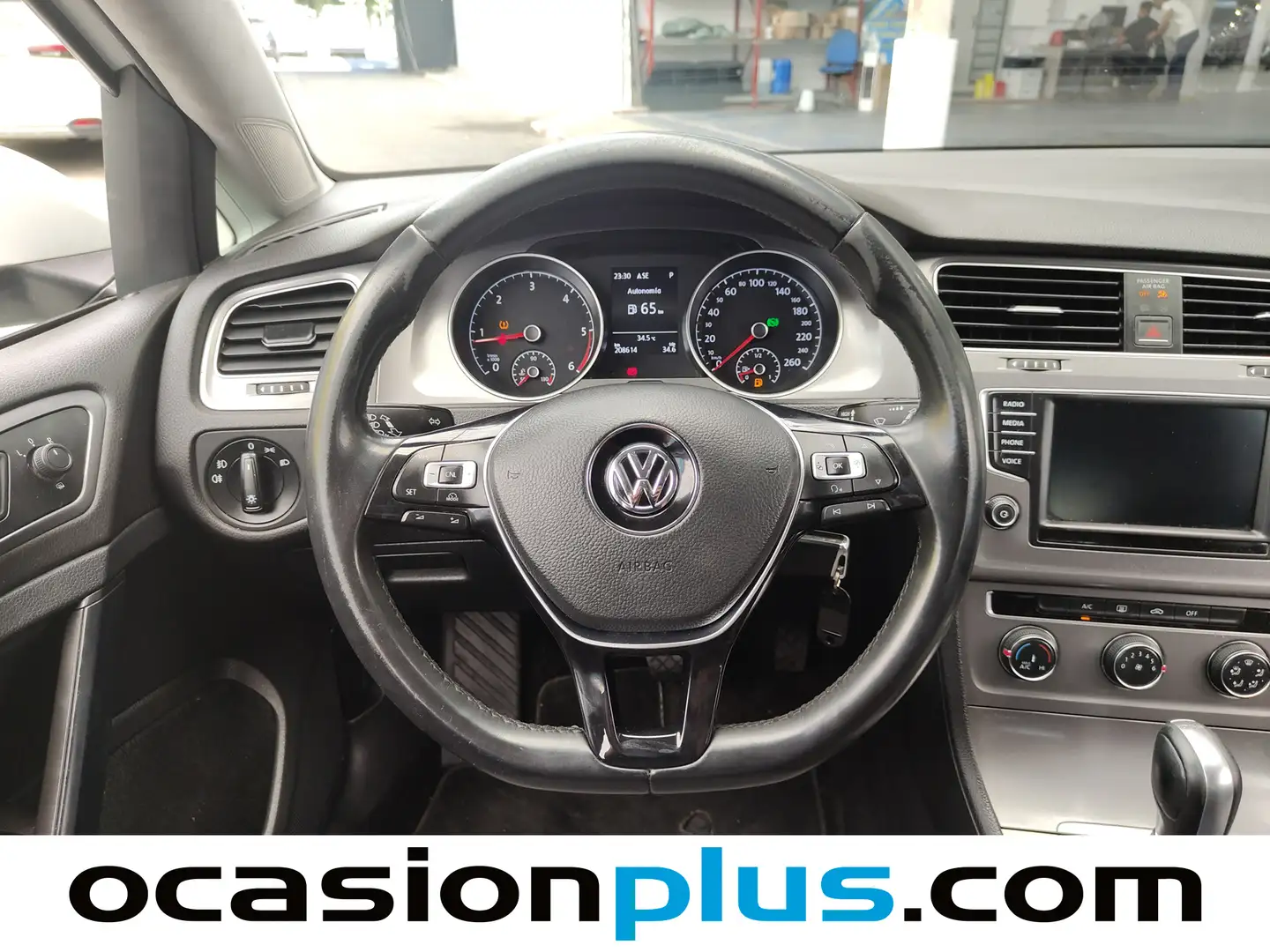 Foto Volkswagen Golf Volkswagen Golf Business & Navi 1.6 TDI BMT (110 CV) DSG