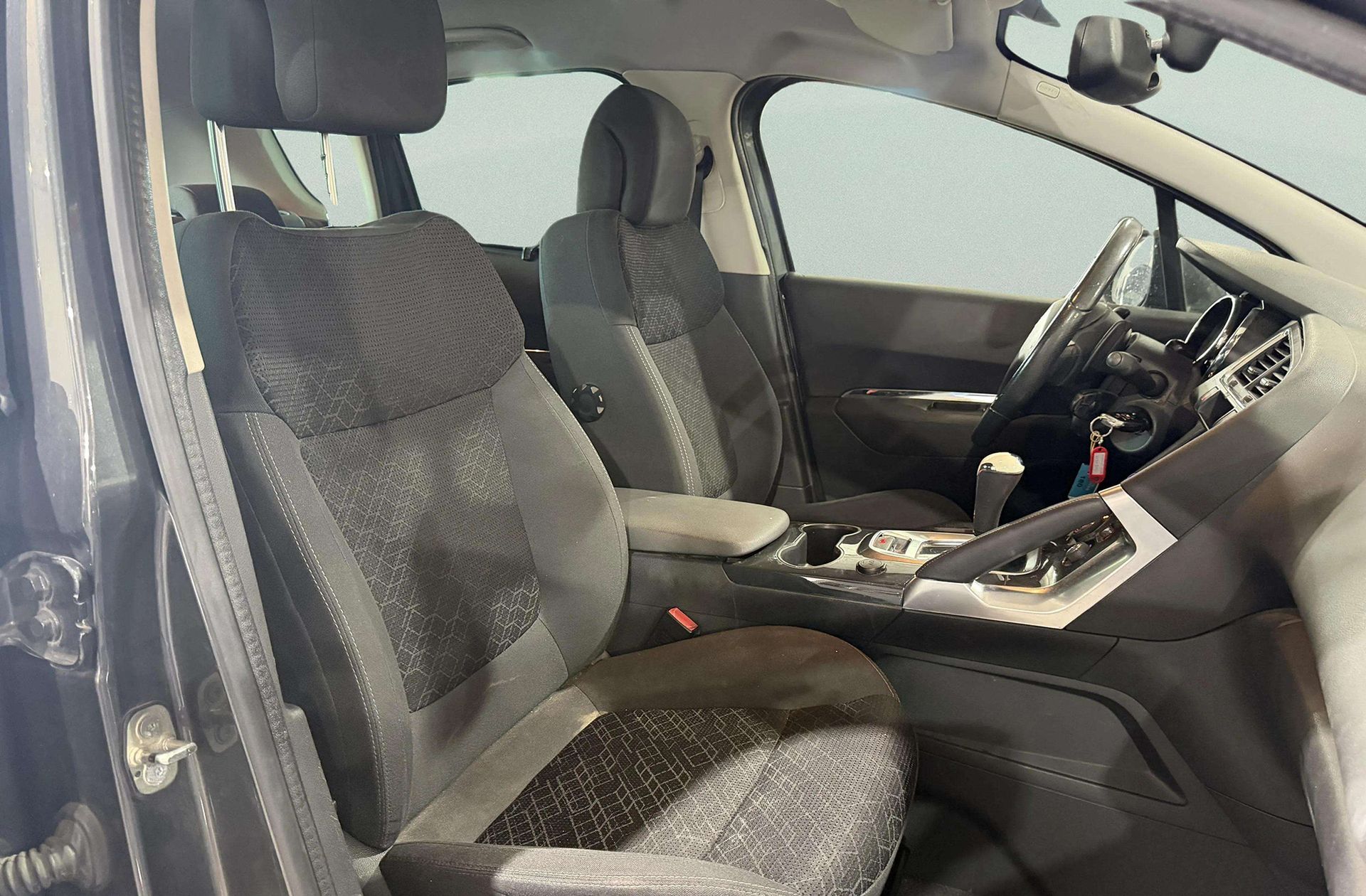 Peugeot 3008 1.6 e-HDI Style FAP Blue Lion ETG6 - foto 15
