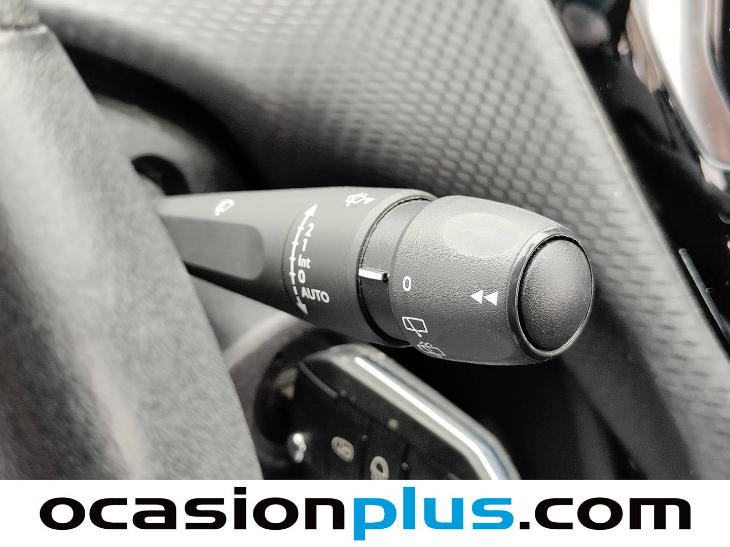 Peugeot 208 Peugeot 208 PureTech Signature (82 CV) al mejor precio