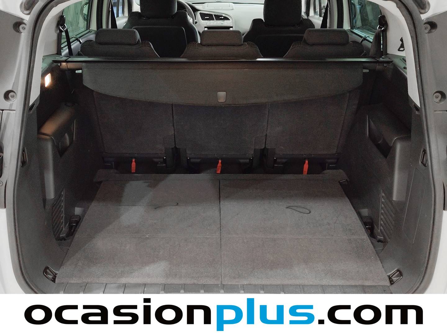 Fotos maletero Peugeot 5008 Peugeot 5008 Allure 1.2 PureTech S&S (130 CV) 7 Plazas