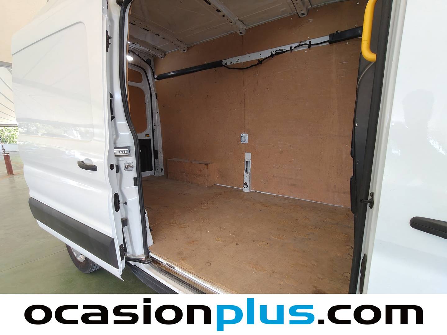 Foto Ford Transit Ford Transit 350 MHEV L3H2 Trend FWD  (130 CV)