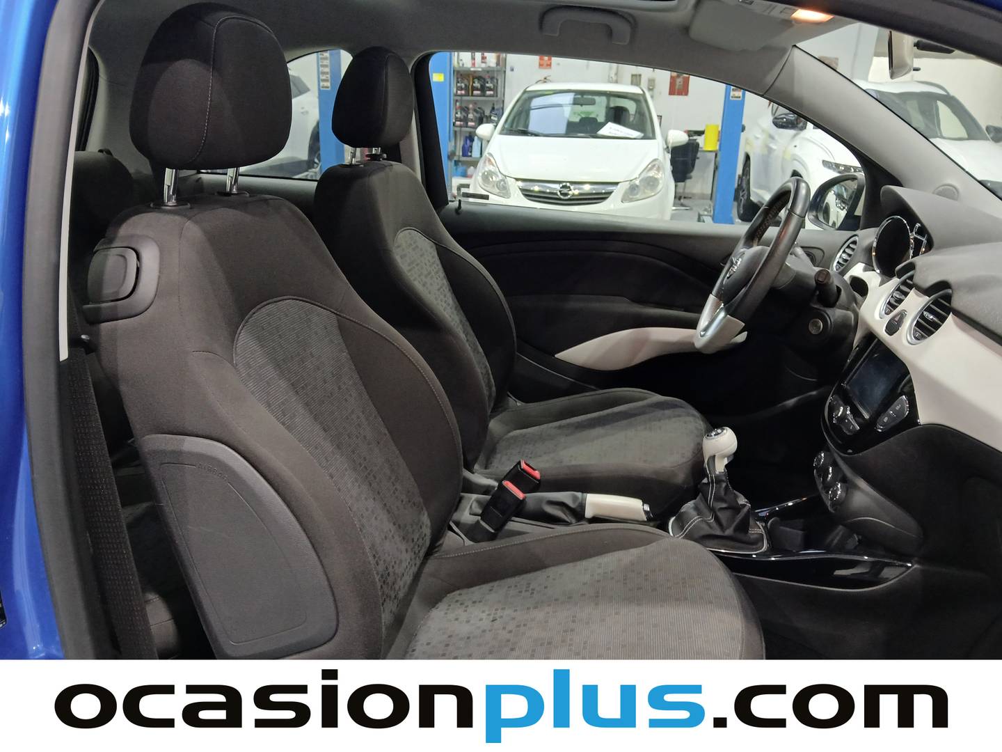 Foto Opel Adam Opel Adam 1.4 XEL Glam (87 CV)