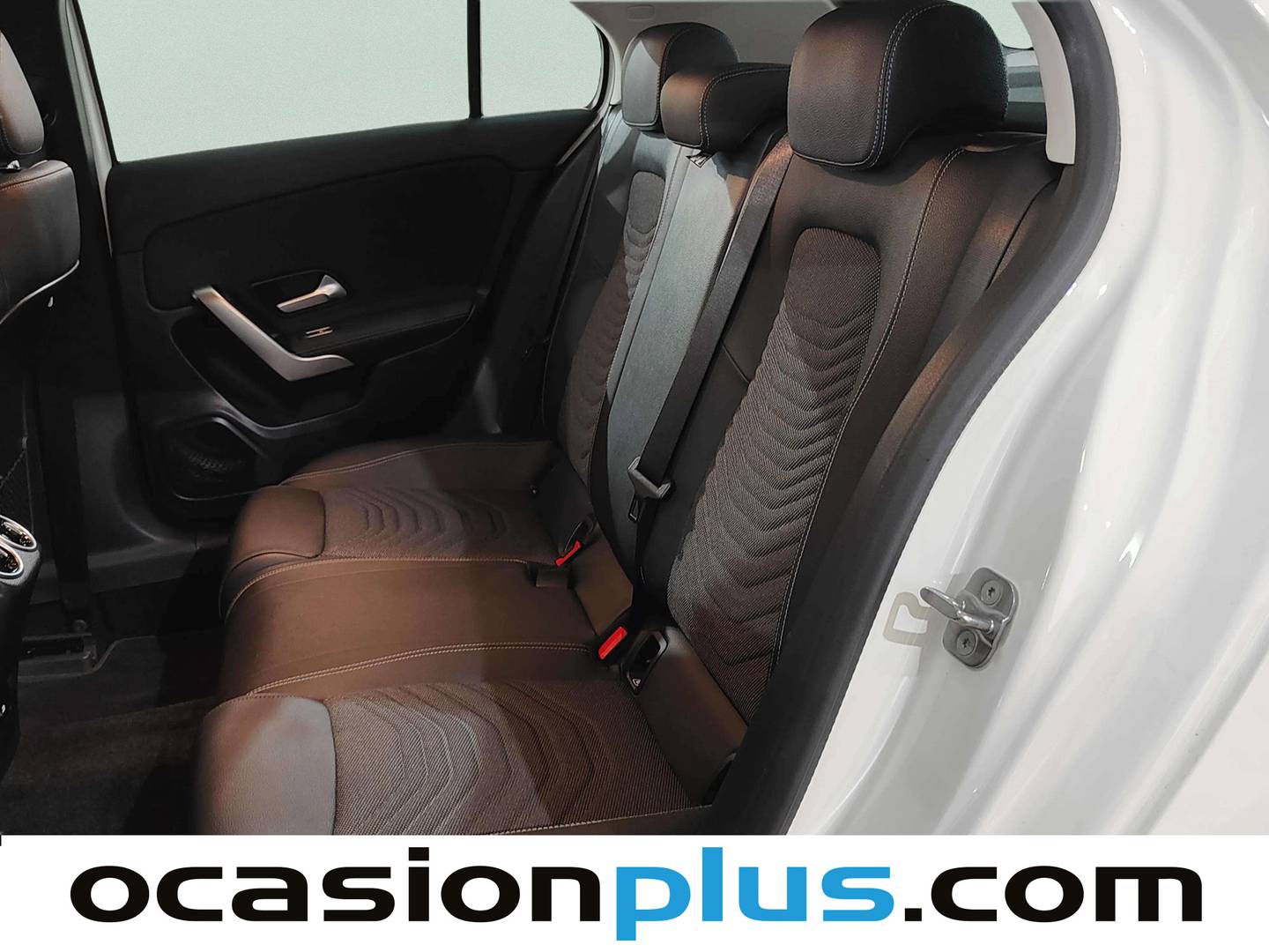 Foto asientos traseros Mercedes Clase A Mercedes Clase A A 200 d  (150 CV)