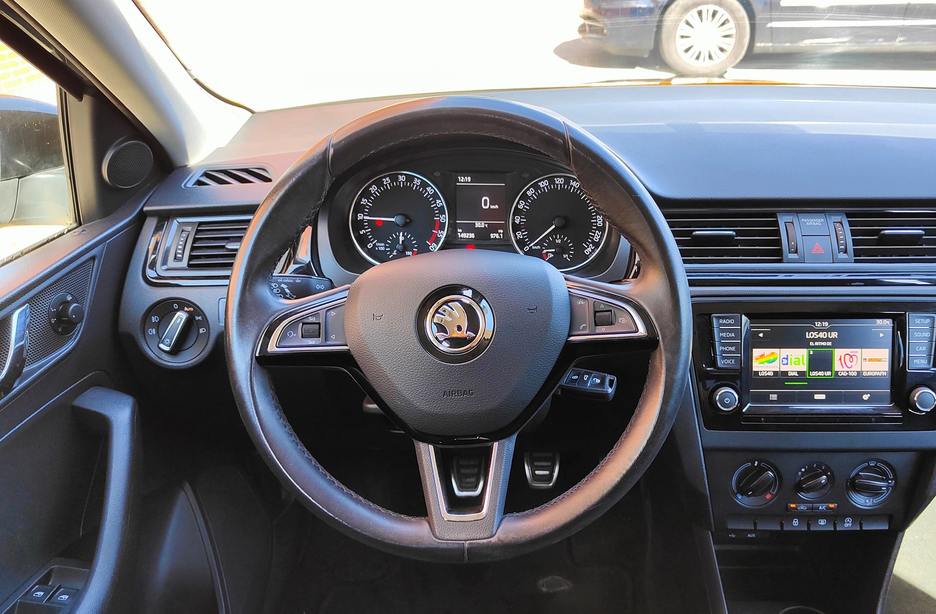 Škoda Spaceback 1.4 TDI CR Like - foto 17