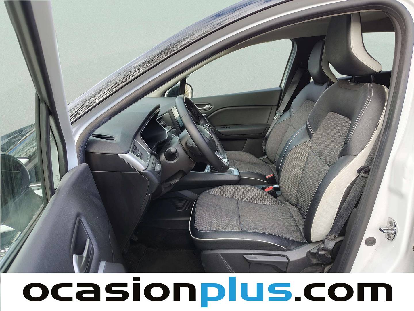 Foto asientos delanteros Renault Captur Renault Captur E-TECH PHEV 160 Fast Track (160 CV)