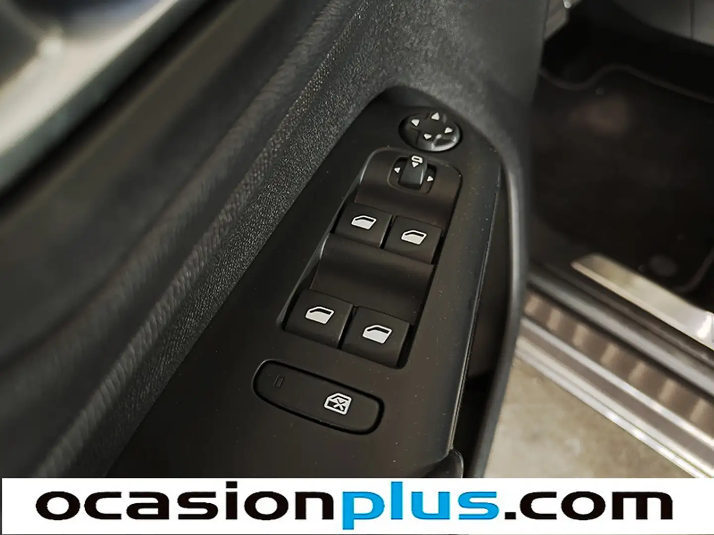 Foto Citroën C5 Aircross Citroen C5 Aircross PureTech 130 S&S Shine EAT8  (131 CV)