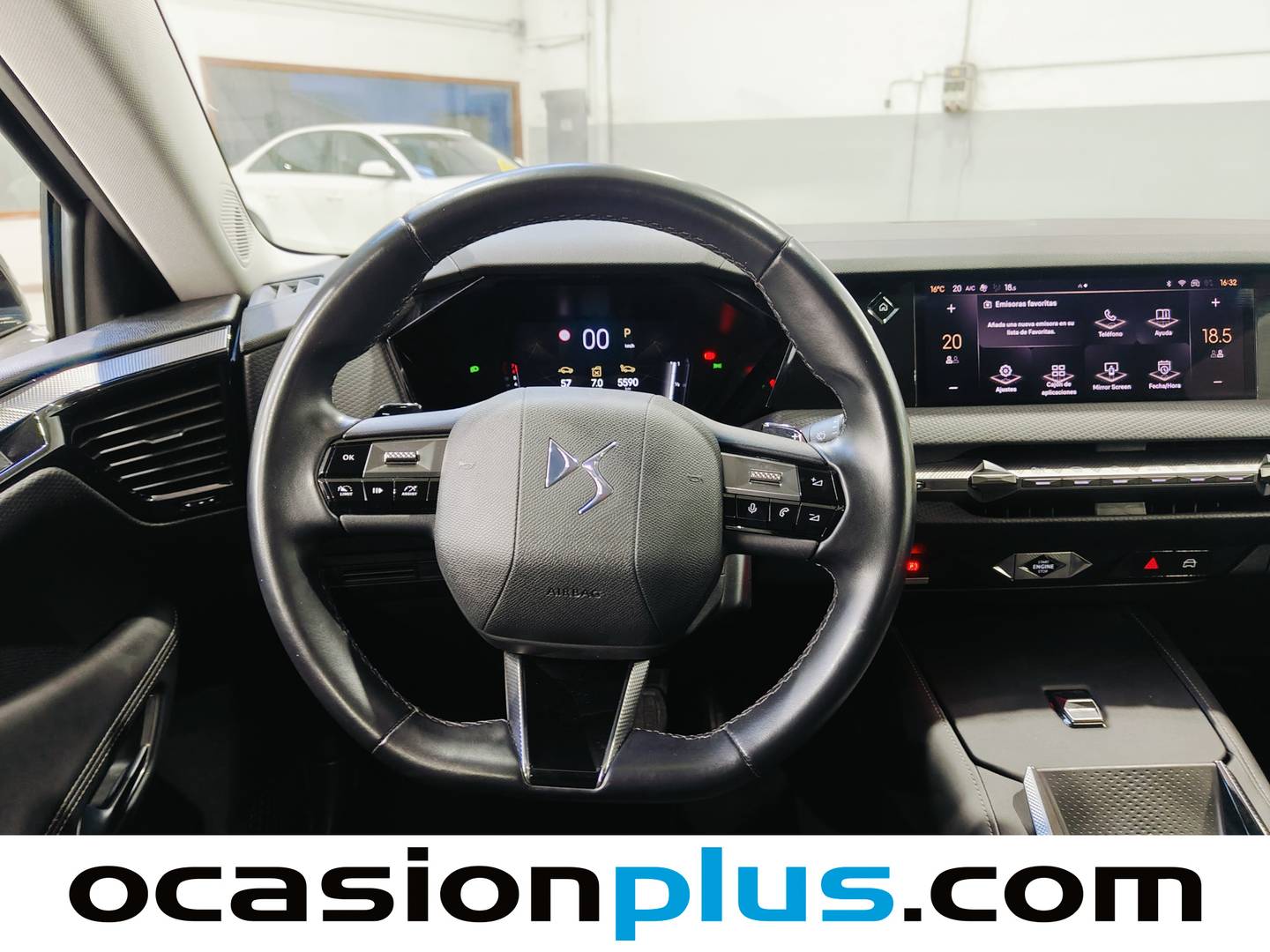 Foto DS DS 4 DS DS4 PureTech 130 Bastille Auto (130 CV)