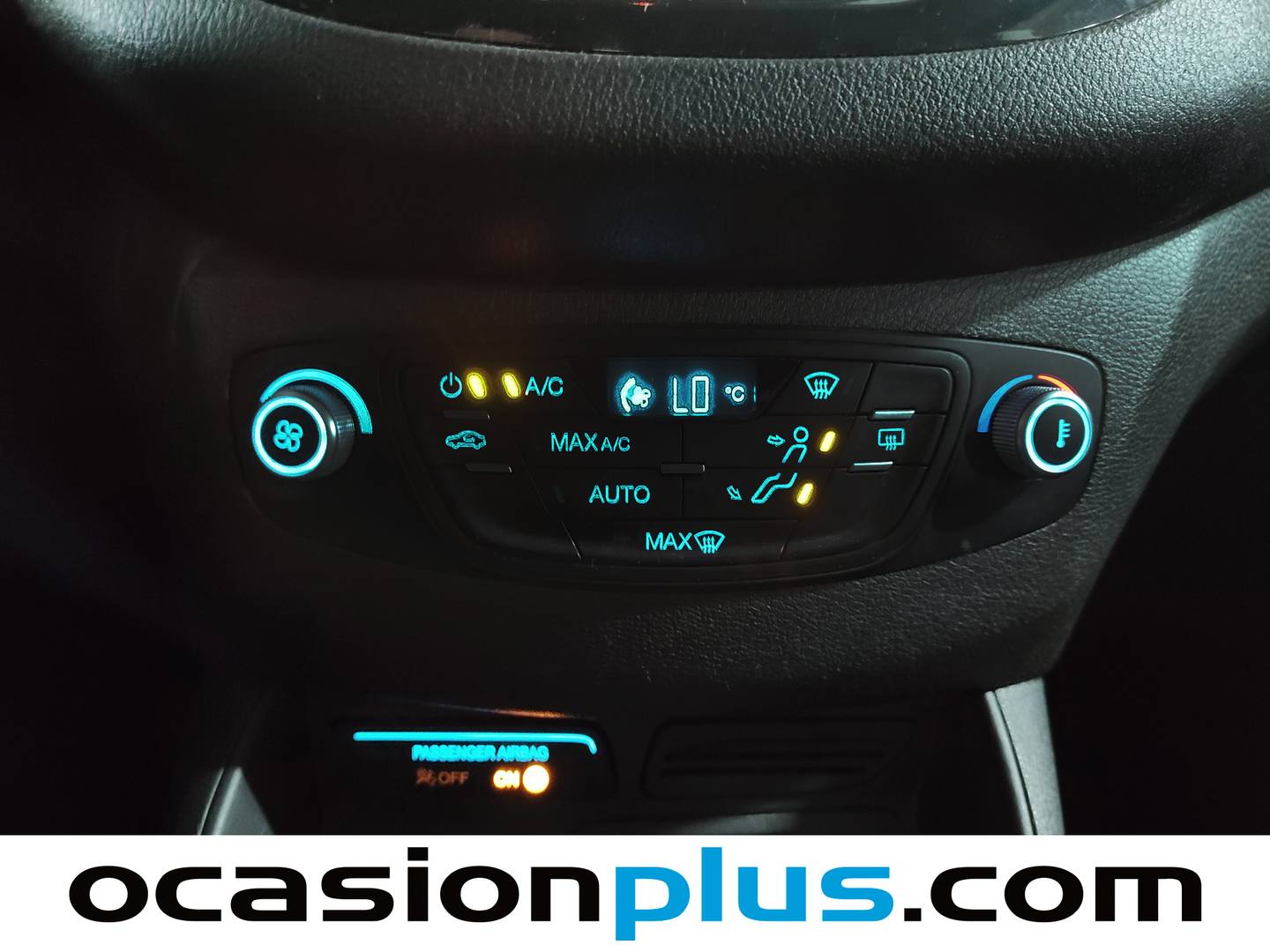 Extras del Ford Tourneo Courier Ford Tourneo Courier 1.0 EcoBoost Titanium (100 CV)