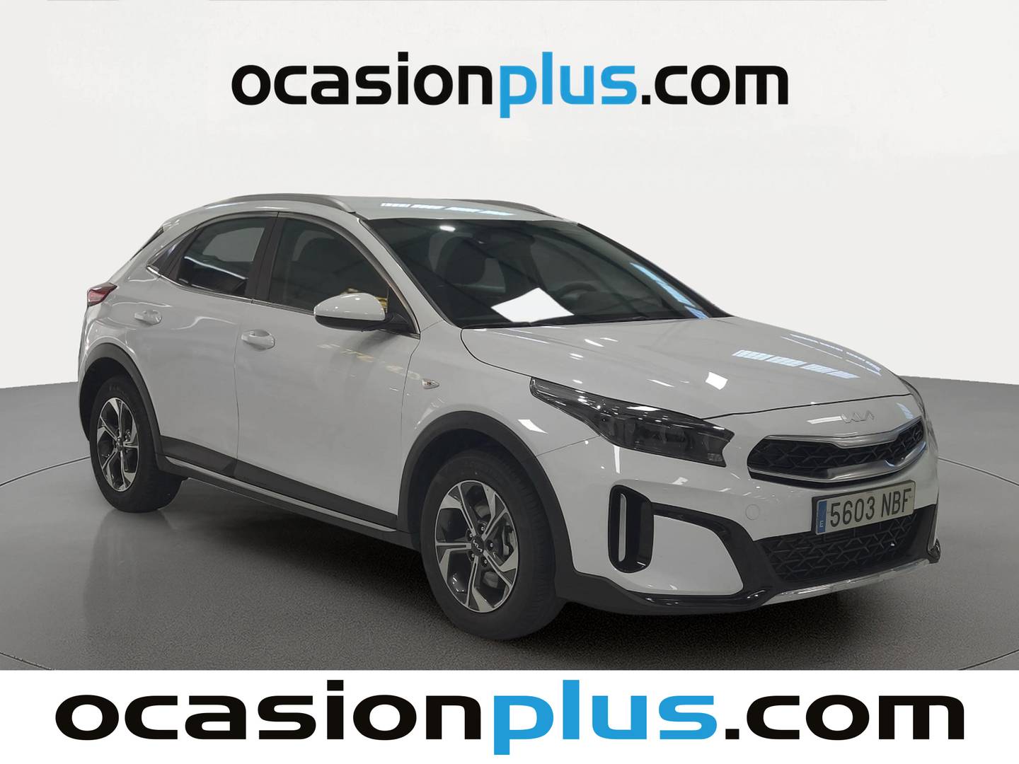 Foto delantera KIA XCeed KIA XCeed 1.0 T-GDi Drive (100 CV) derecha