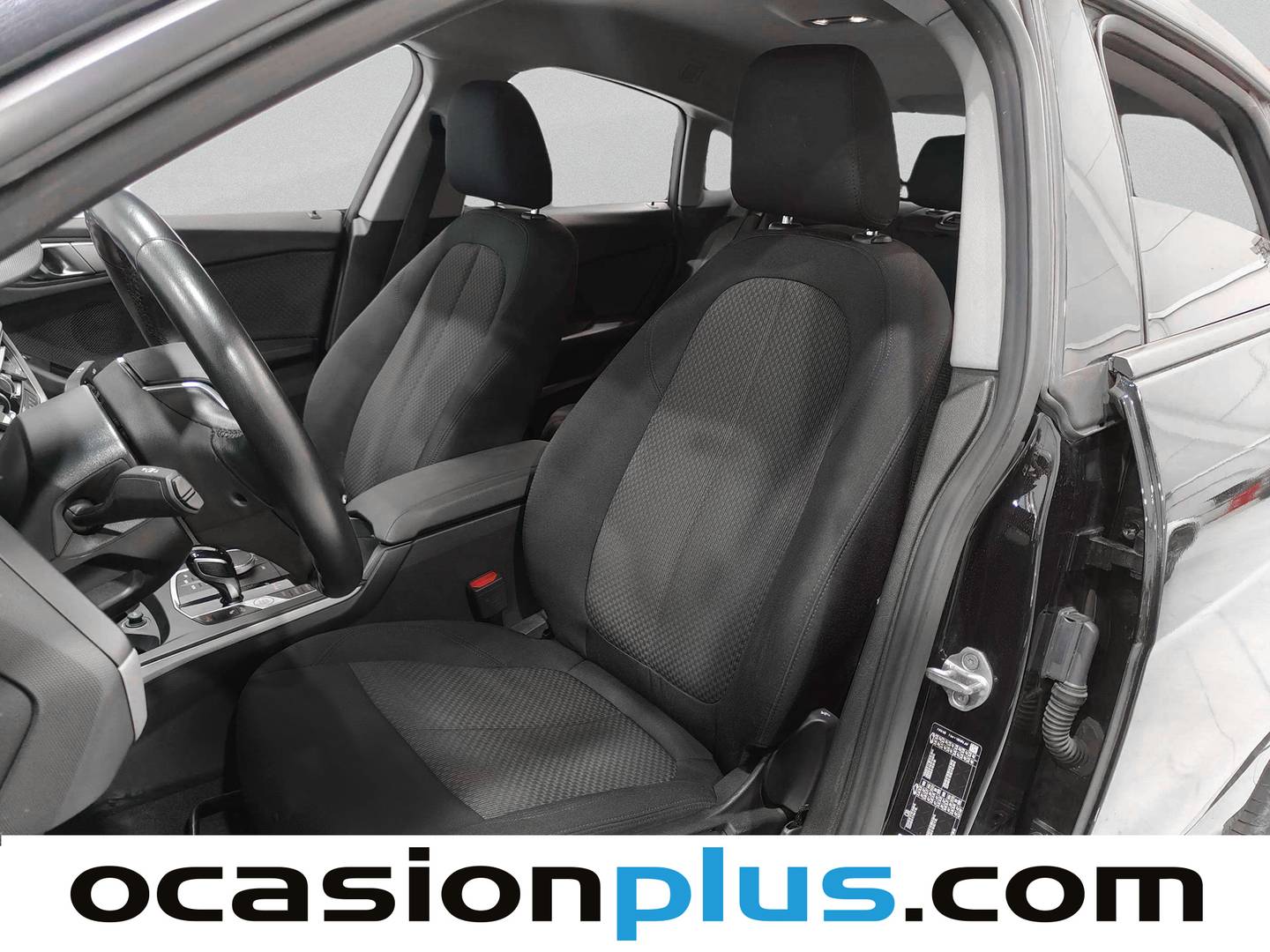 Foto asientos delanteros BMW Serie 2 BMW Serie 2 216 Gran Coupe (116 CV)