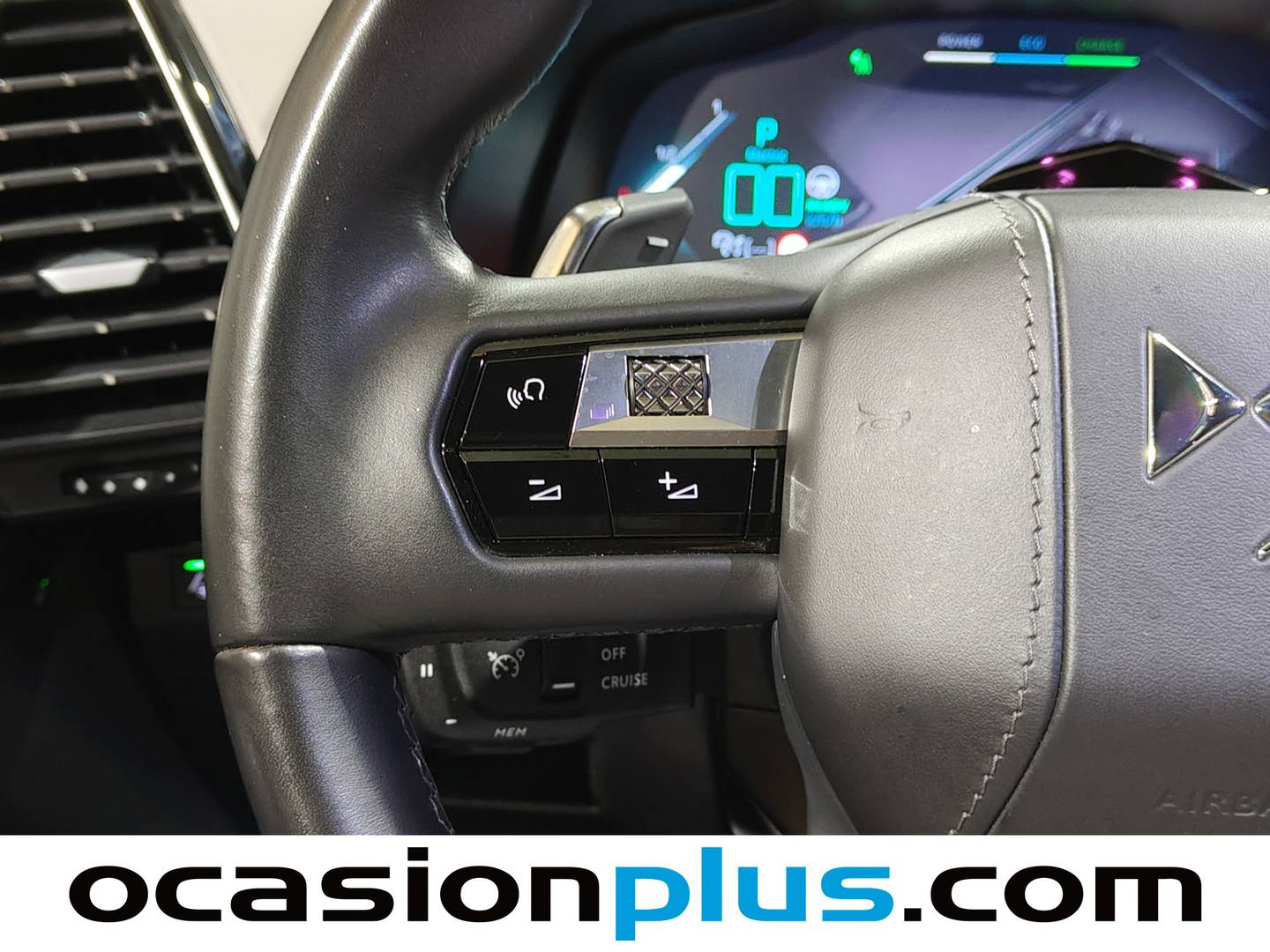 Foto DS DS 7 Crossback E-Tense DS DS7 Crossback E-Tense 225 Grand Chic Auto  (225 CV)