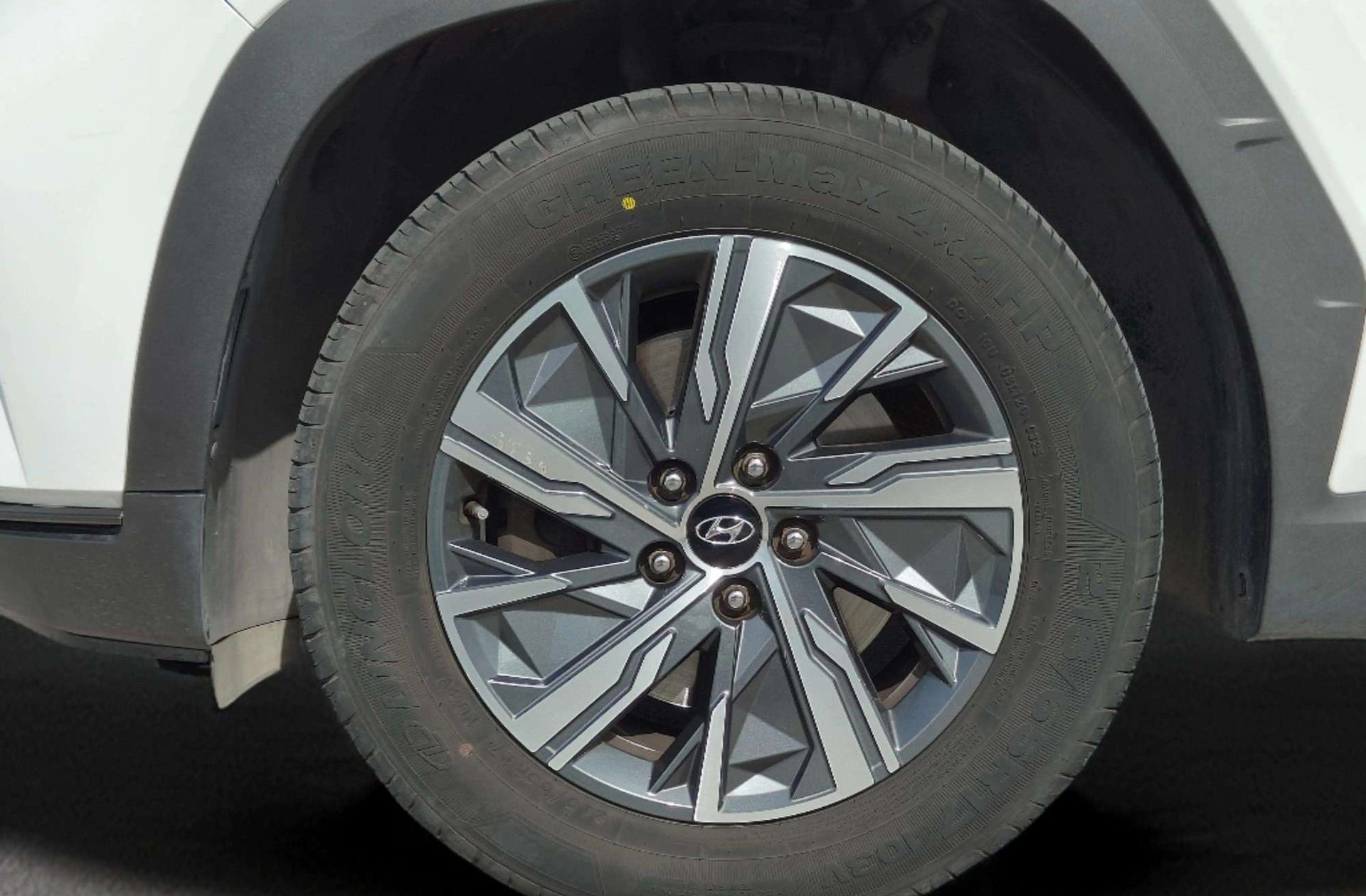 Hyundai Tucson 1.6 CRDi Maxx - foto 41