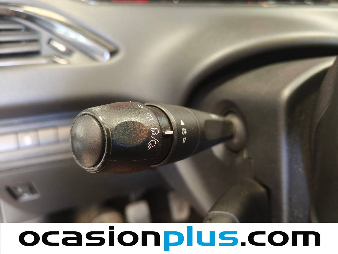 Peugeot 208 Peugeot 208 1.4 HDi Active (68 CV) 2014