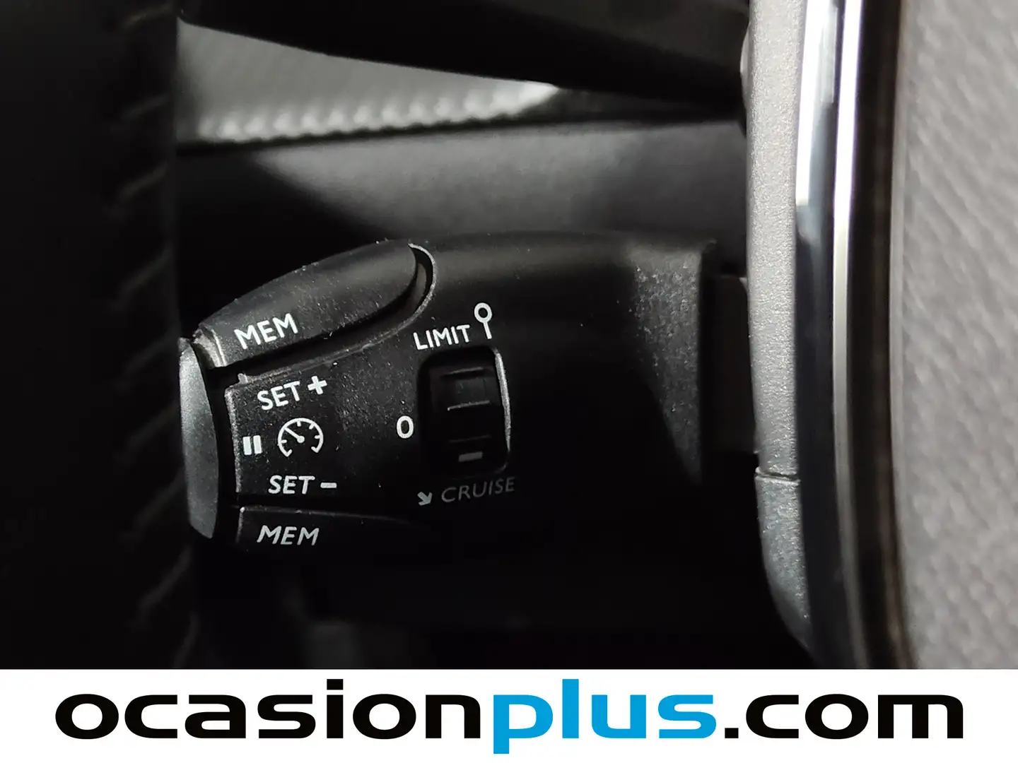 Foto Peugeot 208 Peugeot 208 PureTech 100 Allure (100 CV)