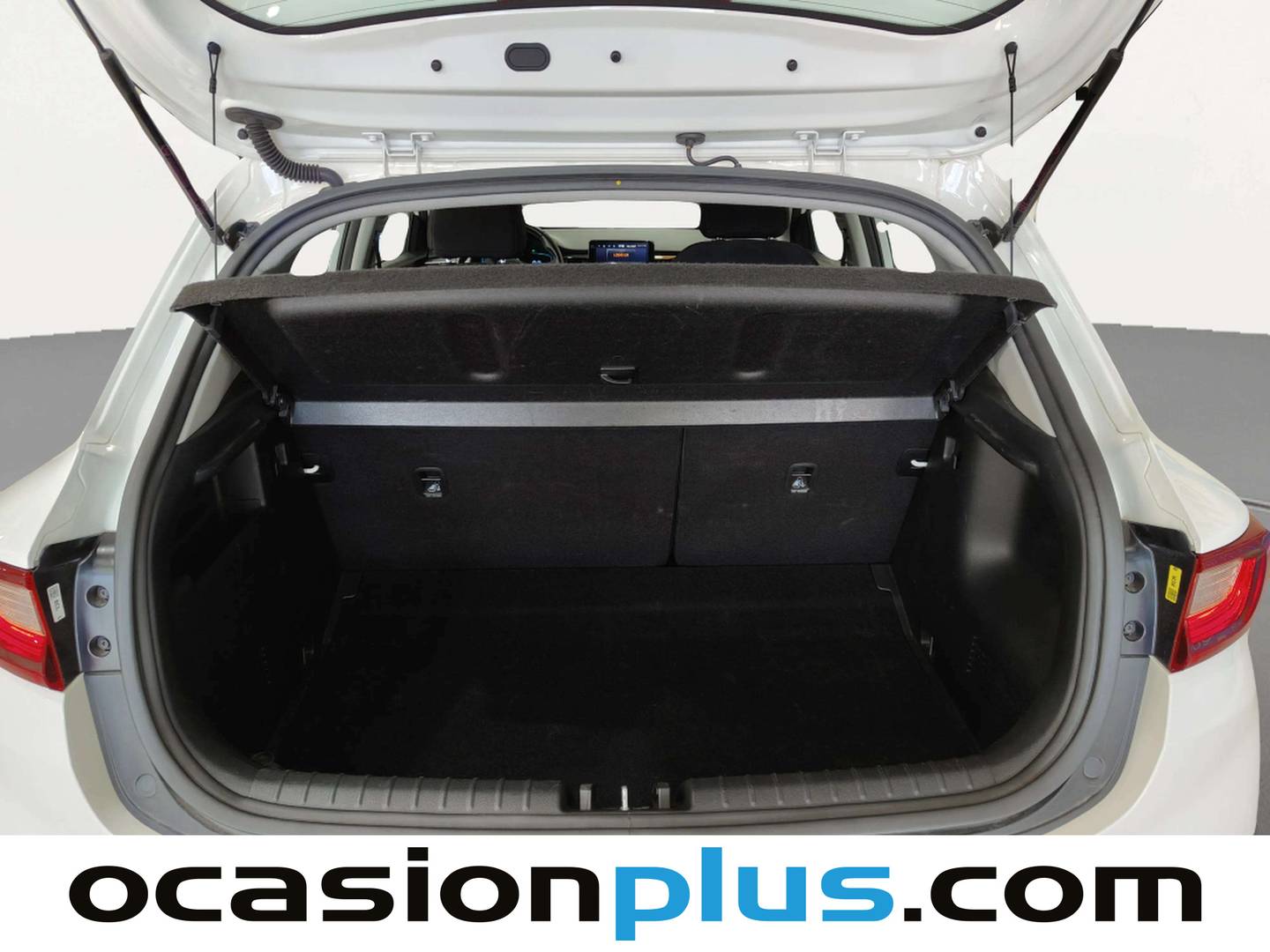 Fotos maletero KIA Stonic KIA Stonic 1.0 T-GDi MHEV Drive (100 CV)