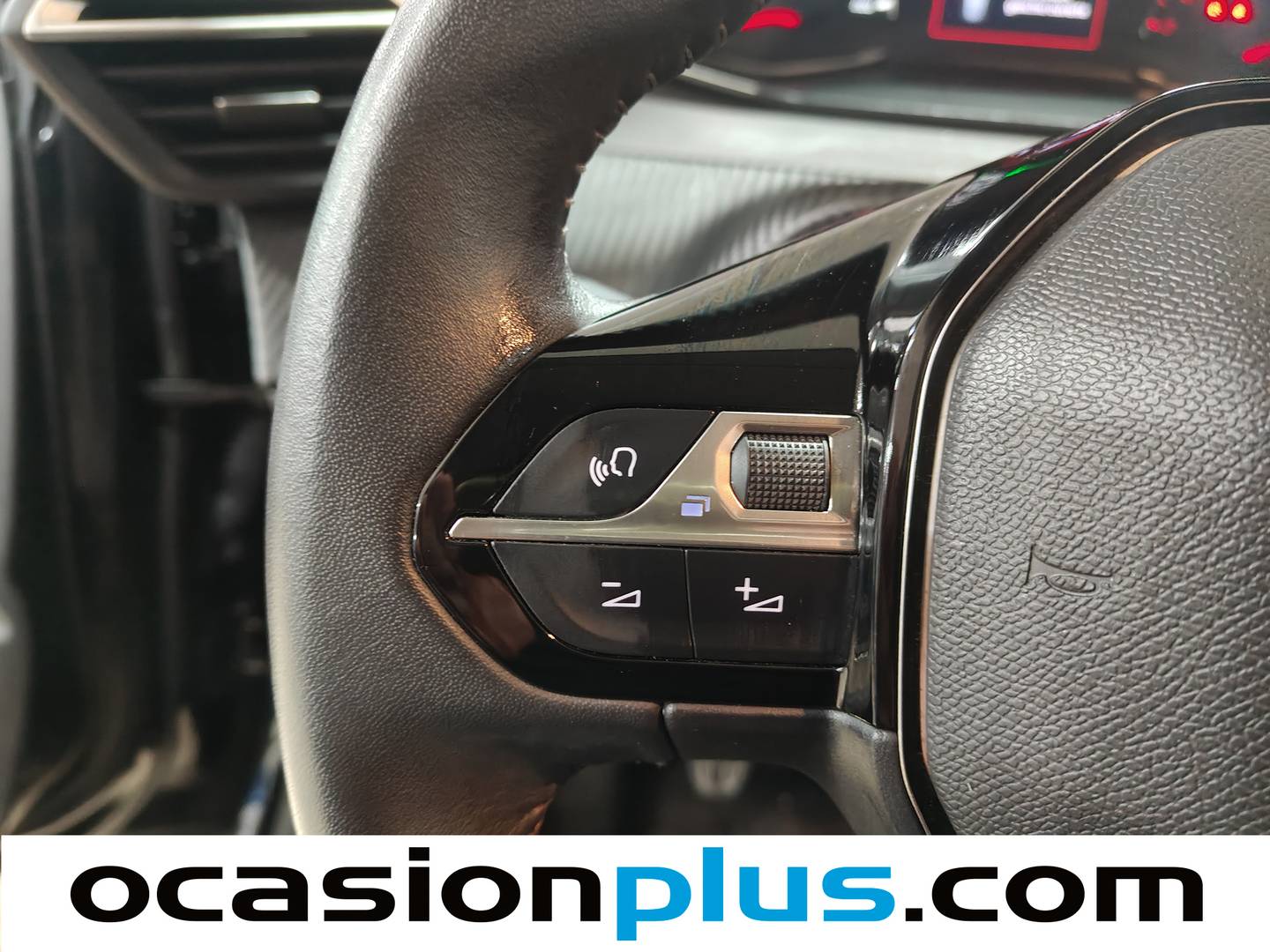 Foto Peugeot 208 Peugeot 208 PureTech 100 Allure (100 CV)