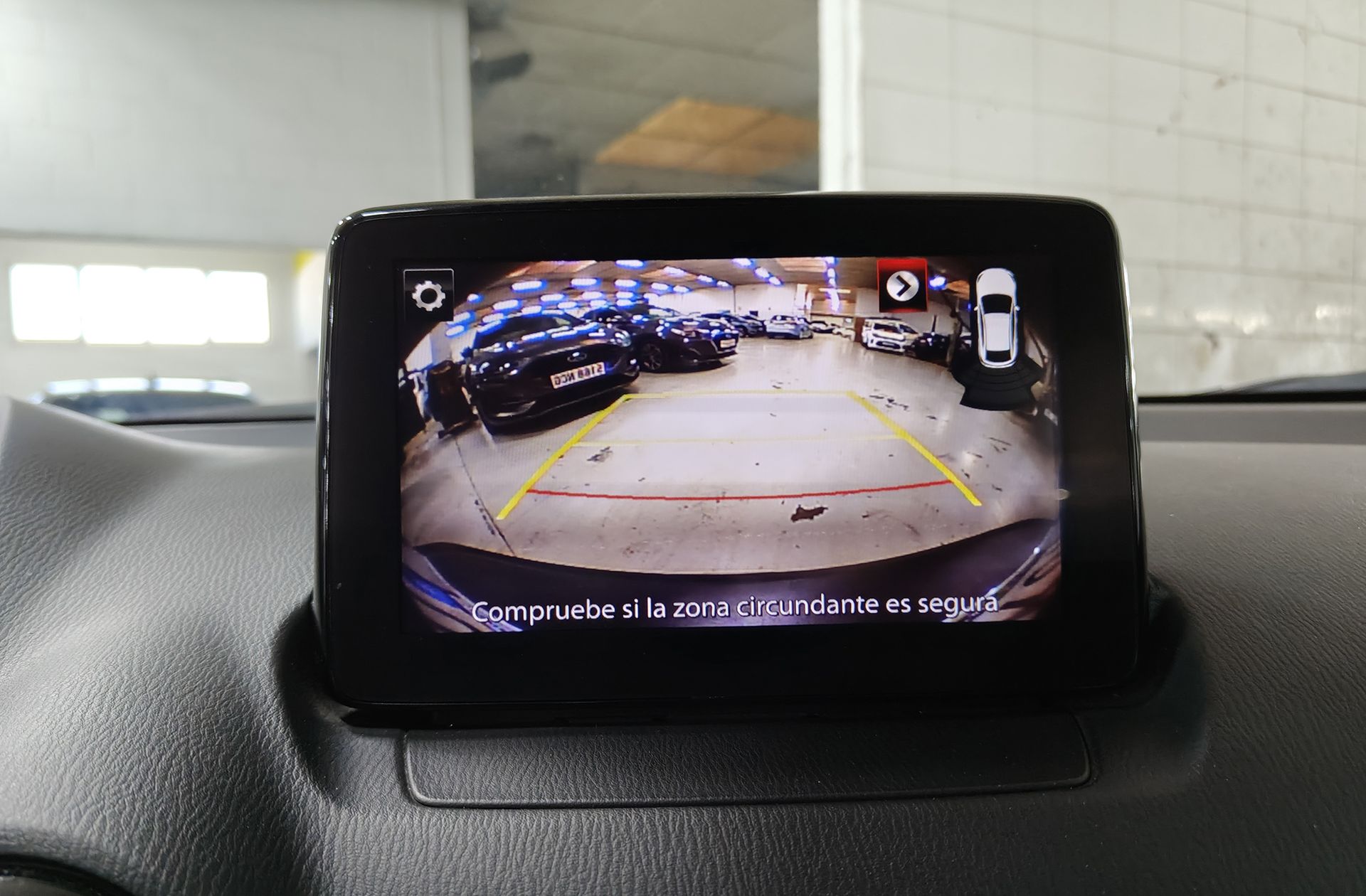 Mazda CX-3 2.0 Skyactiv GE Luxury 2WD - foto 8