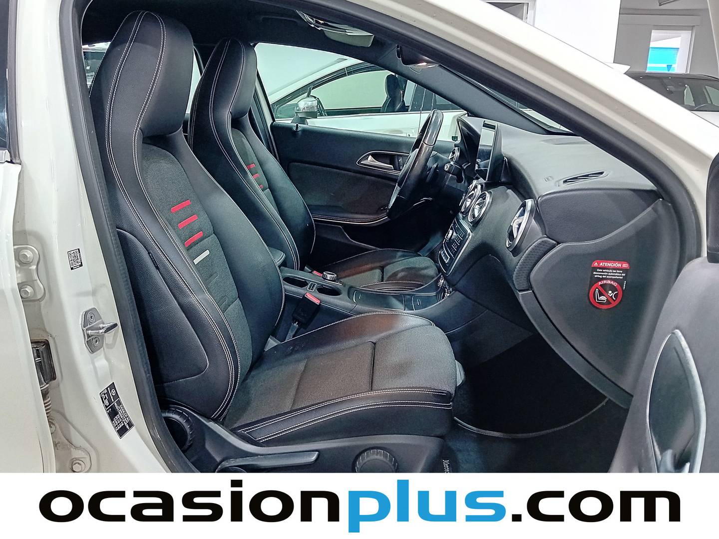 Mercedes Clase A Mercedes-Benz Clase A 200 d (136 CV) Pack AMG km 0