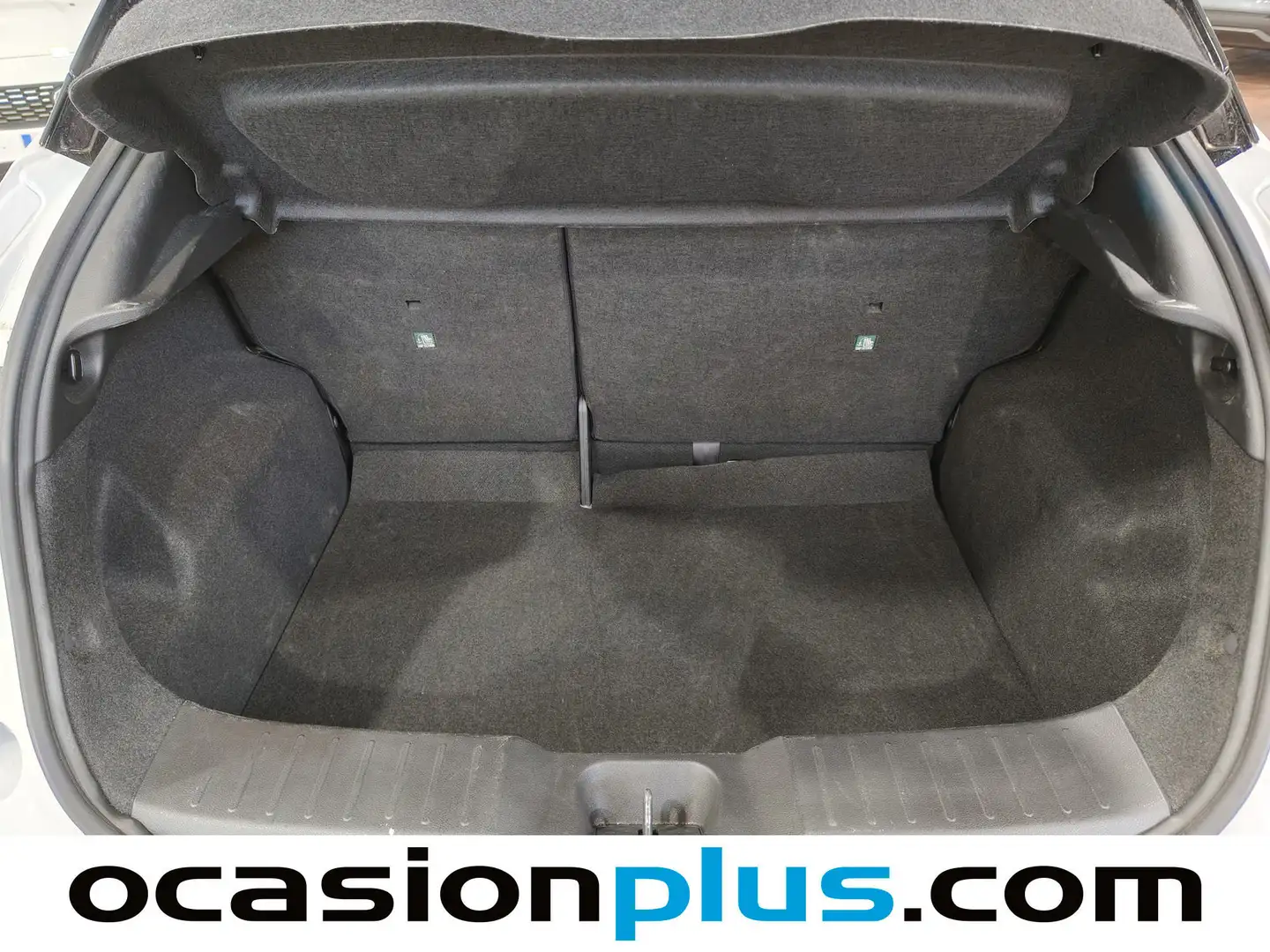 Foto Nissan JUKE Nissan Juke DIG-T N-Connecta 4x2 DCT (114 CV)