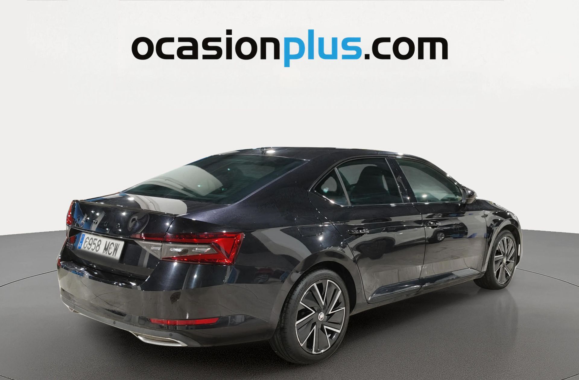 Škoda Superb 1.5 TSI Sport Line DSG - foto 4