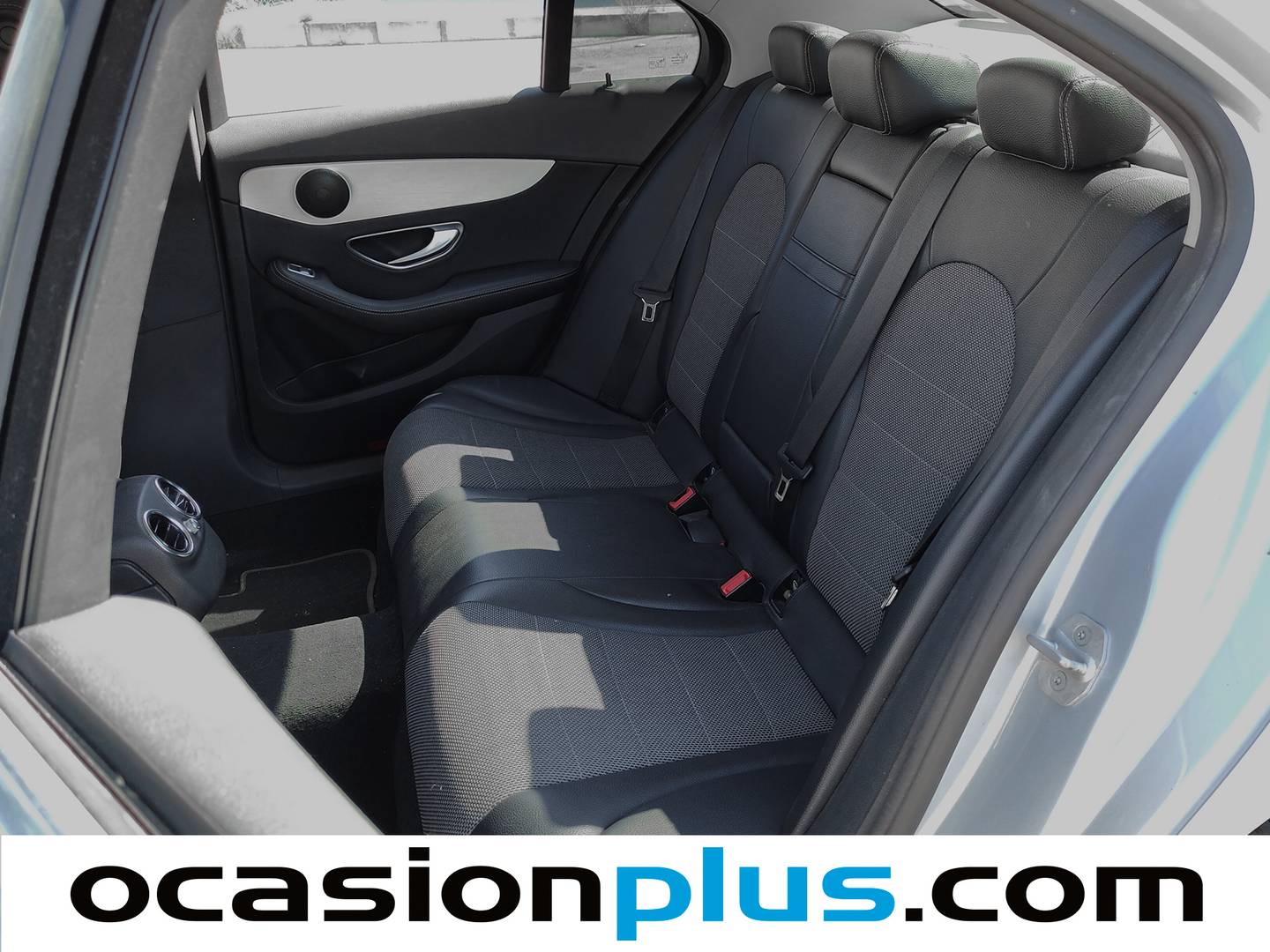 Foto asientos traseros Mercedes Clase C Mercedes Clase C Clase C C 220 d Avantgarde (170 CV)