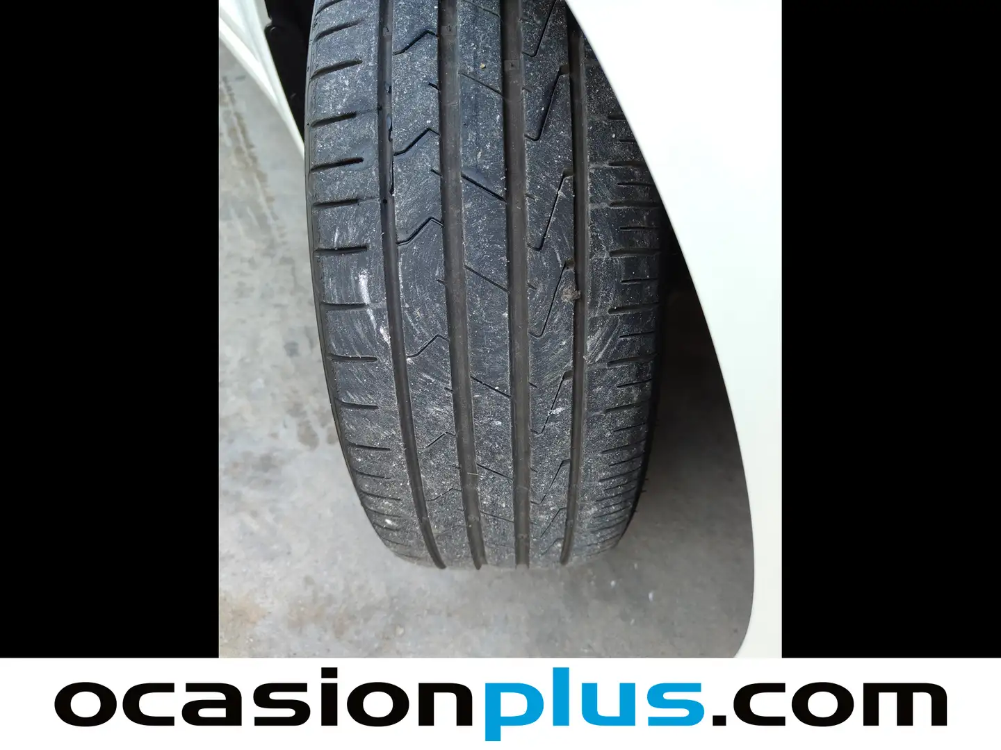 Foto Hyundai i10 Hyundai i10 1.2 Tecno AT (84 CV)