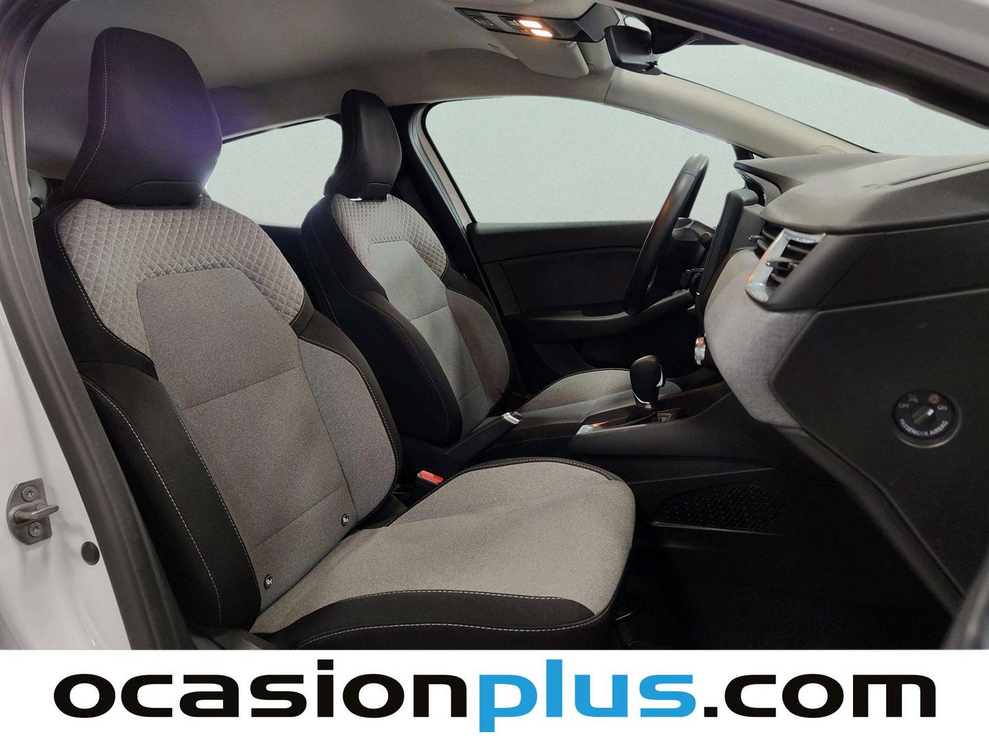Renault Clio Renault Clio Evolution E-Tech full hybrid 145 (143 CV) seminuevo