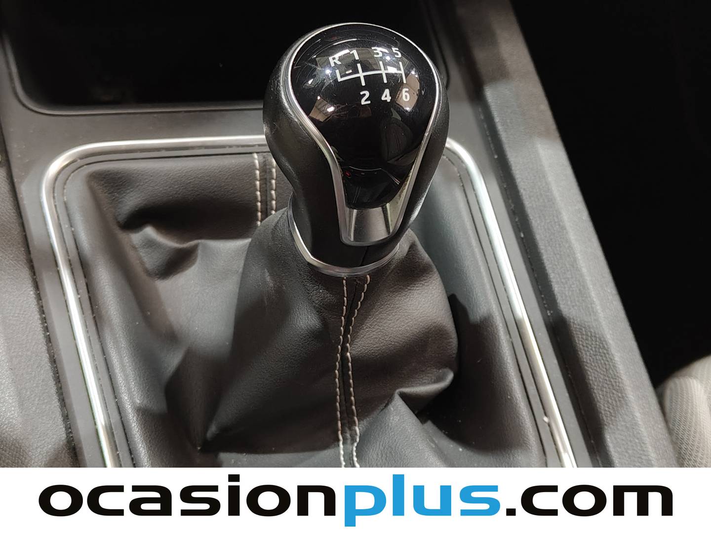 Seat León SEAT León 2.0 TDI S&S Style Launch Pack con Navegador (115 CV) de segunda mano