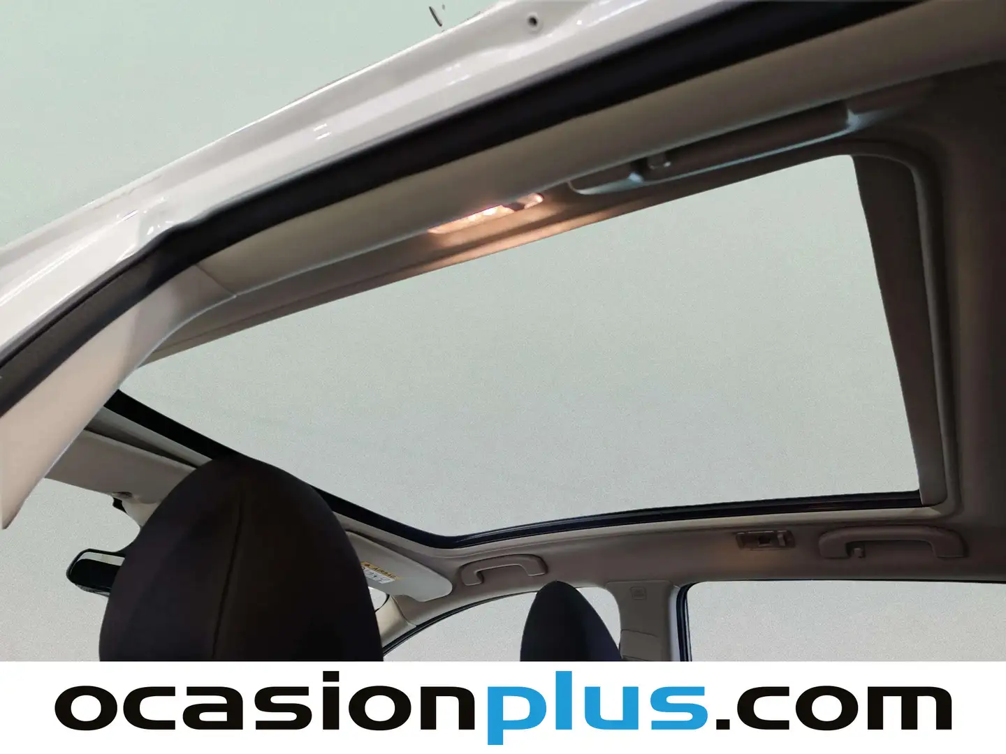 Foto Nissan QASHQAI Nissan Qashqai DIG-T 115 N-Connecta 4x2 XTronic (115 CV)