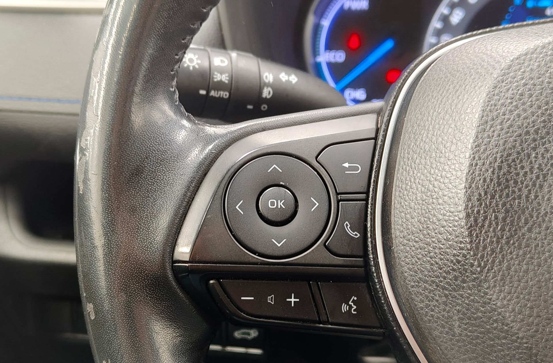 Toyota RAV4 2.5l hybrid Feel! - foto 30