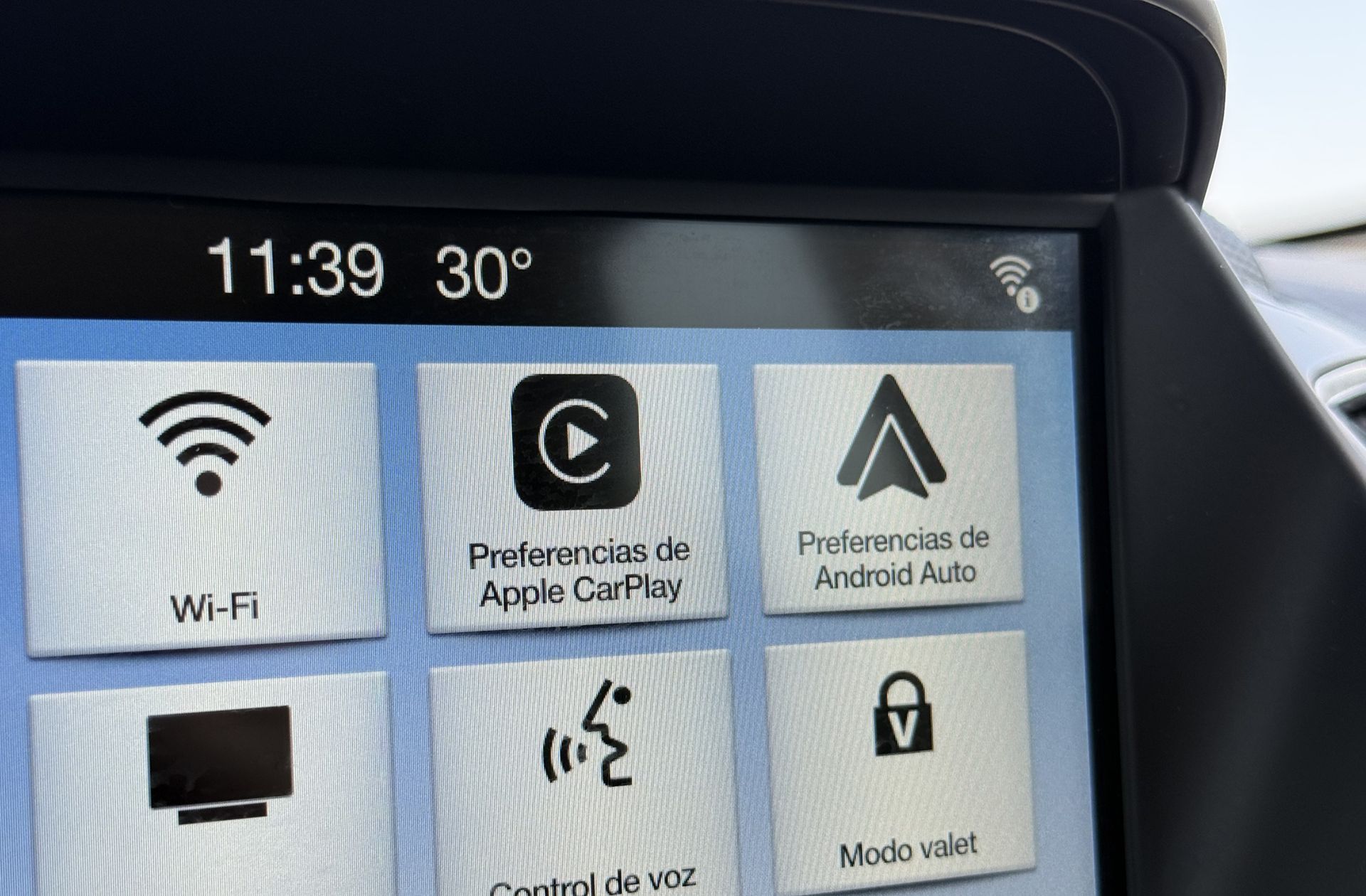 Ford C-Max 1.0 EcoBoost Trend+ - foto 9