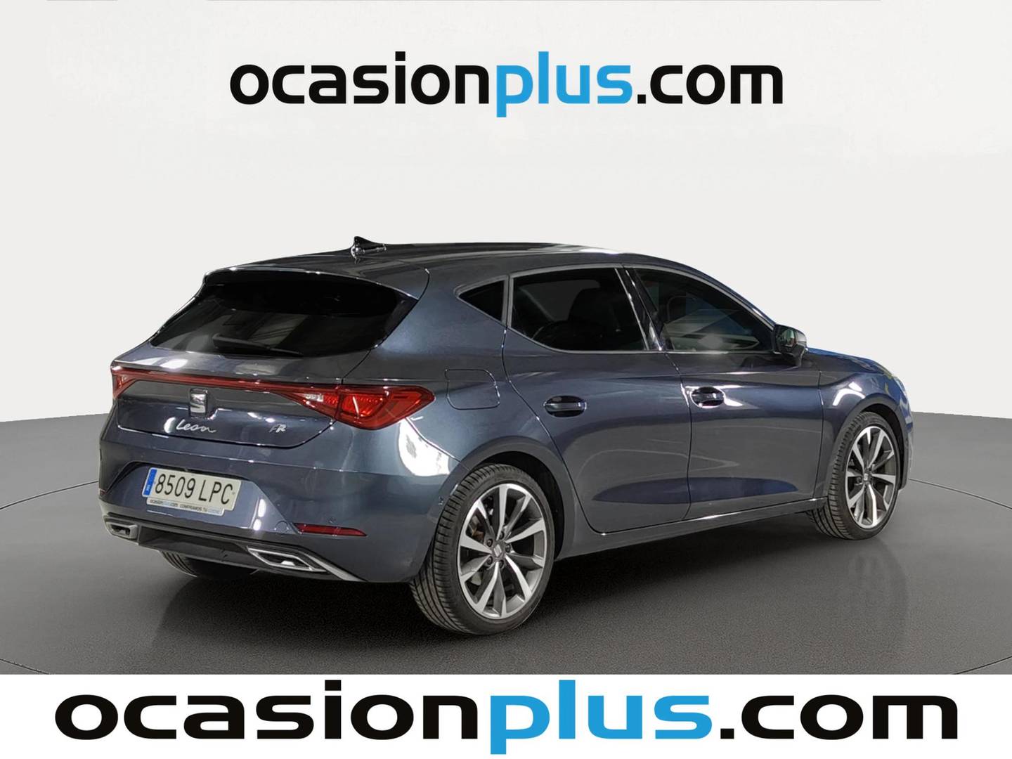 Foto trasera Seat León Seat León 1.5 eTSI S&S FR Go L DSG (150 CV) derecha