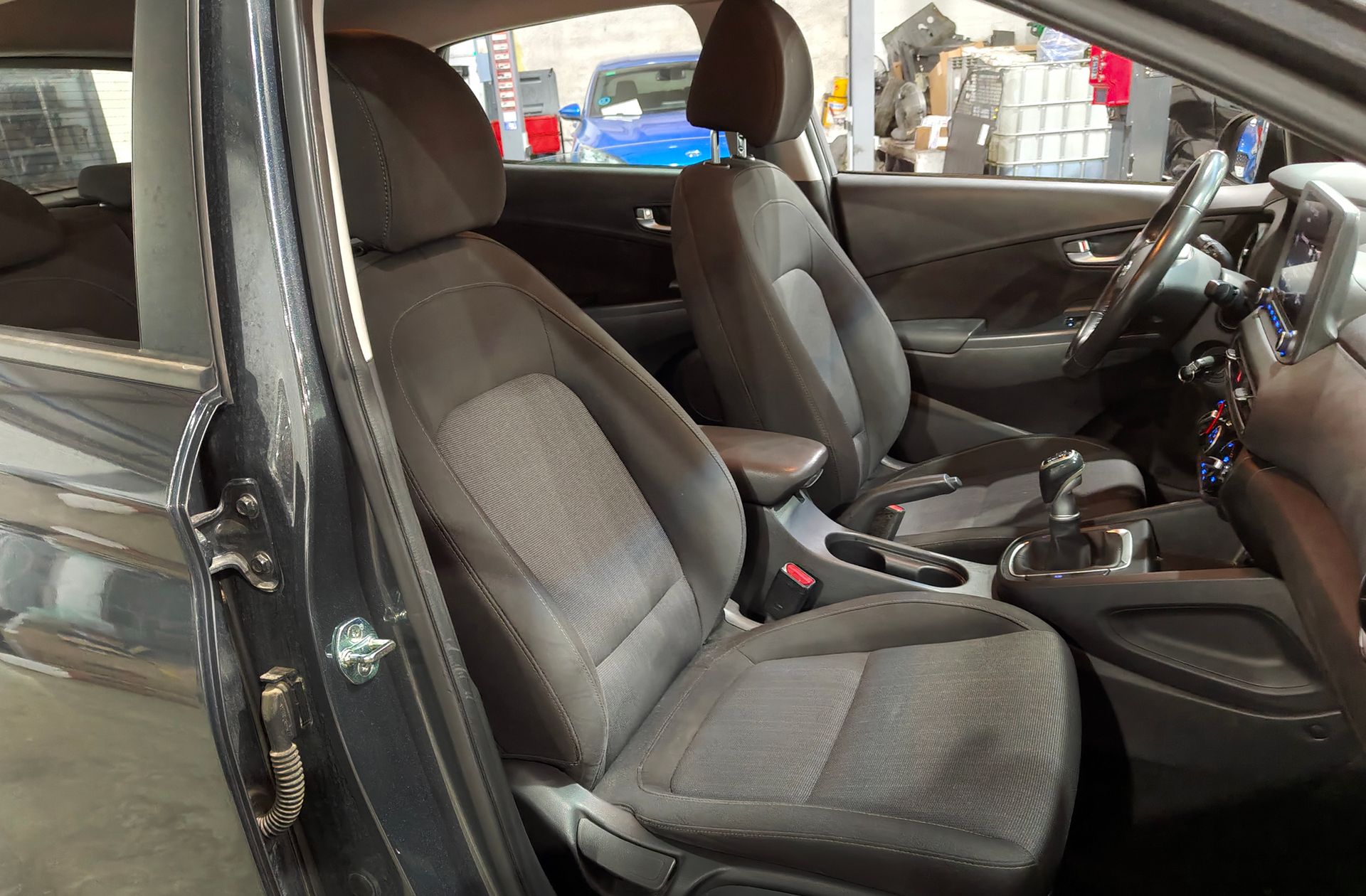 Hyundai Kona 1.0 T-GDi 48V Klass 4x2 - foto 16