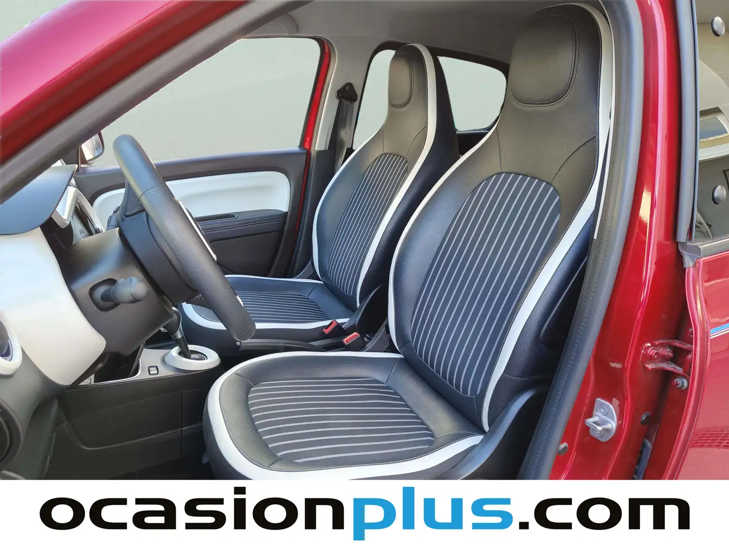 Foto Renault Twingo Renault Twingo Zen R80 batería 20kWh  (82 CV)