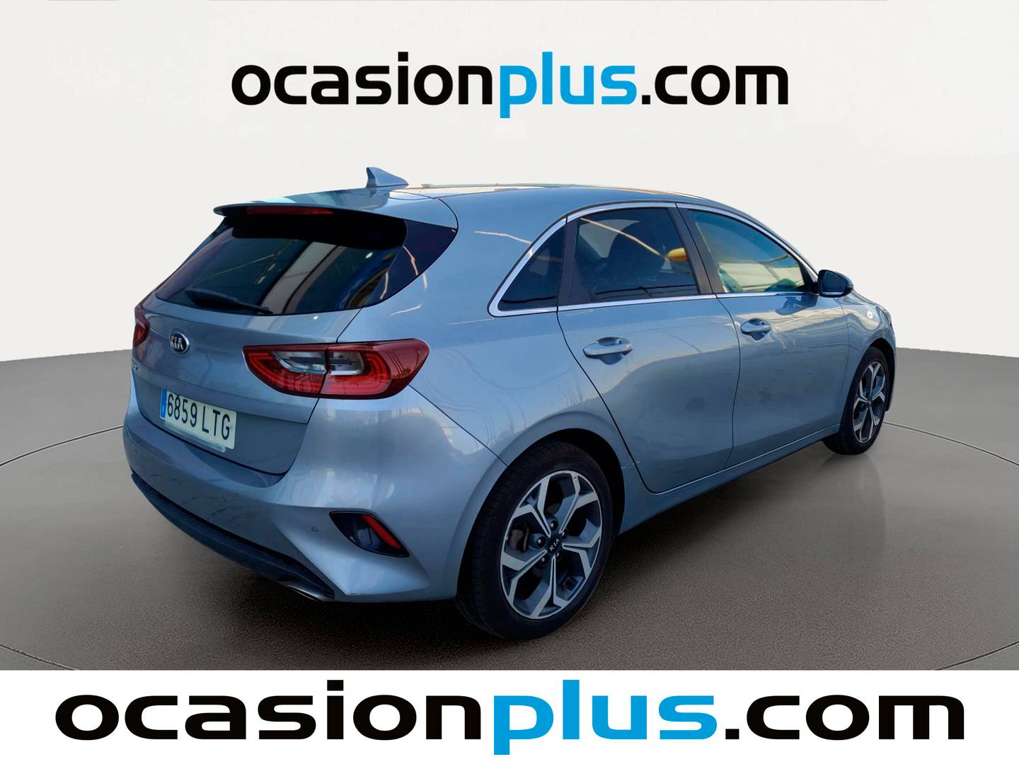 Foto trasera KIA Ceed KIA Ceed 1.0 T-GDi Tech (120 CV) derecha