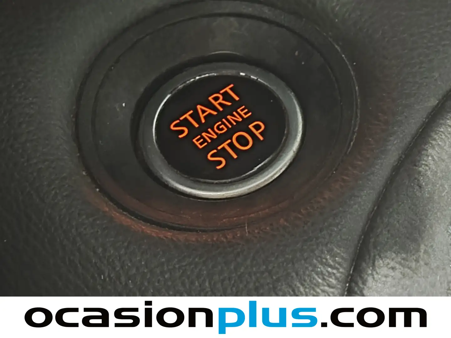 Foto Nissan JUKE Nissan Juke DIG-T N-Connecta 4x2 (117 CV)