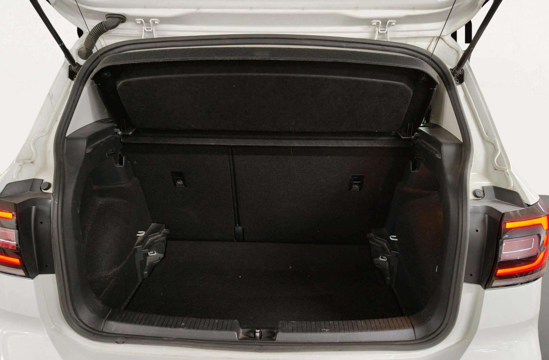 Volkswagen T-Cross Advance 1.0 TSI - foto 18