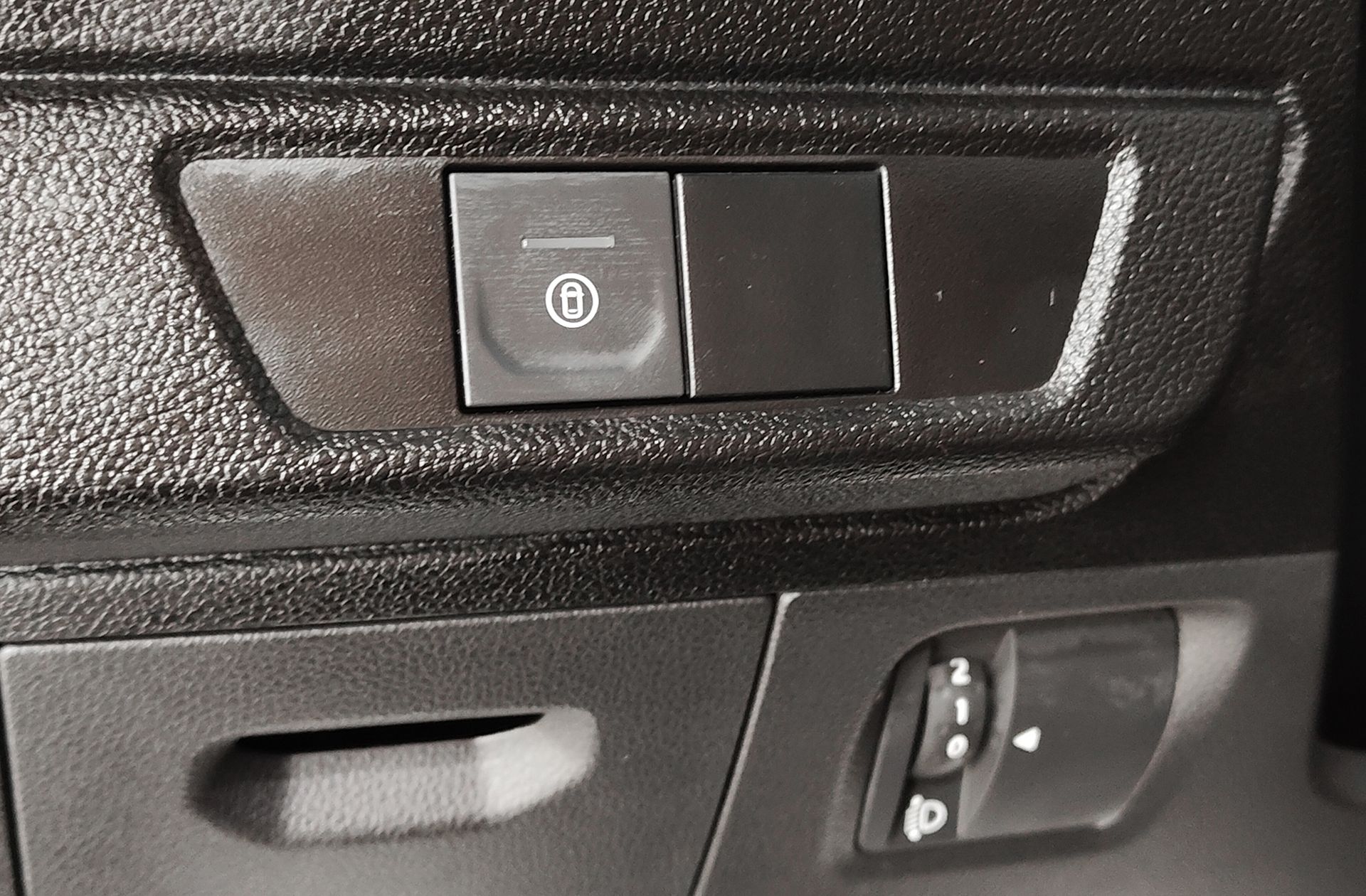 Dacia Jogger Extreme Hybrid 7 plazas - foto 25