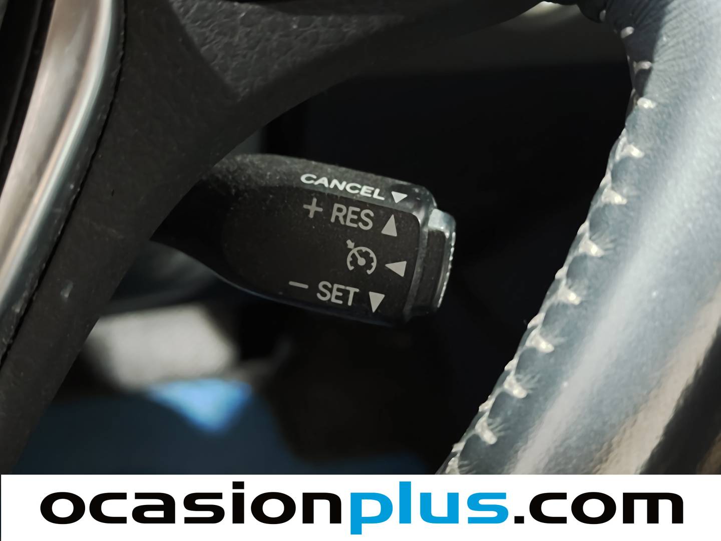 Acabados Toyota Auris Toyota Auris 140H Hybrid Touring Sports Feel!  (136 CV)