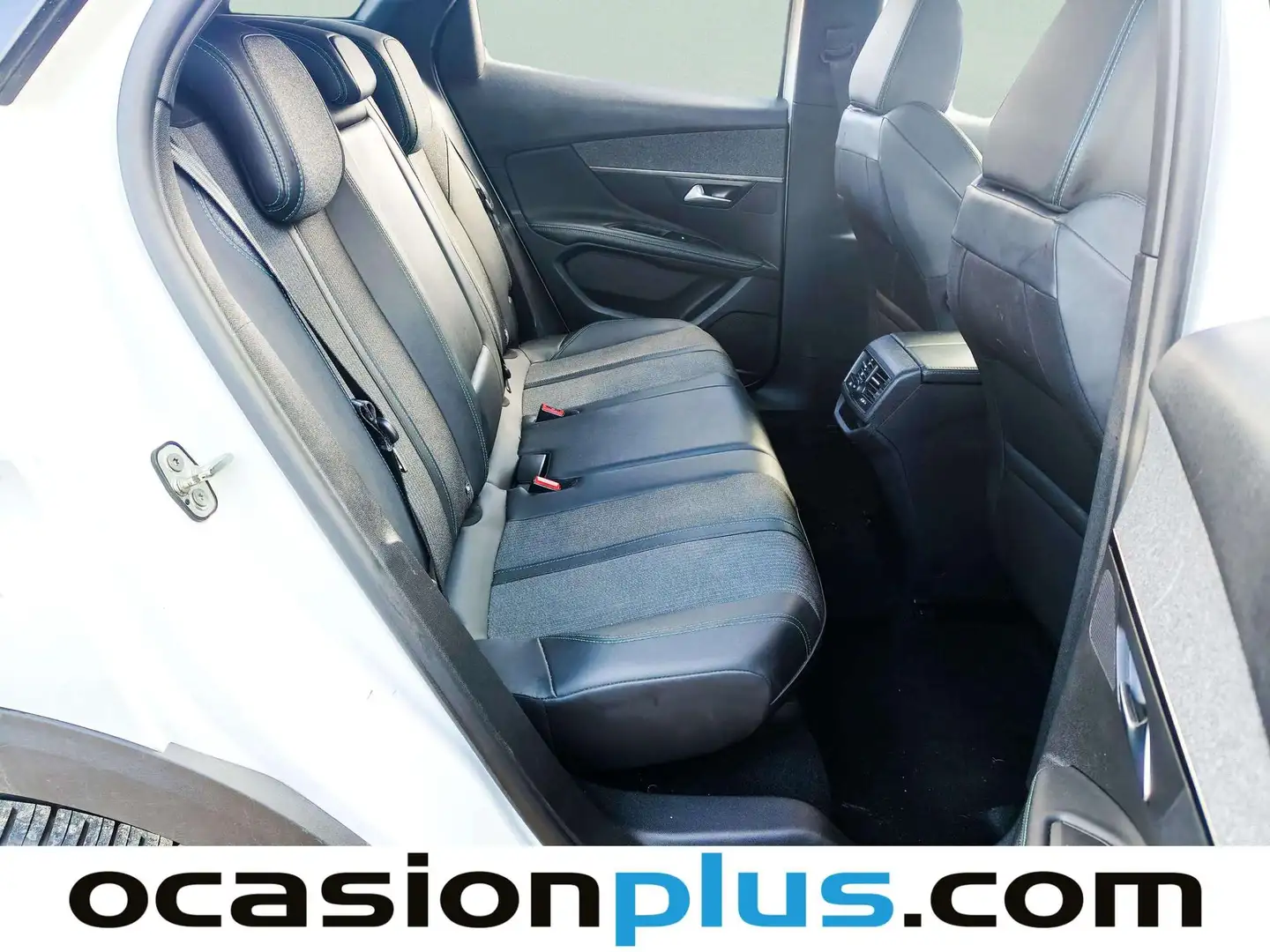 Foto Peugeot 3008 Peugeot 3008 PureTech 130 S&S Allure Pack (130 CV)