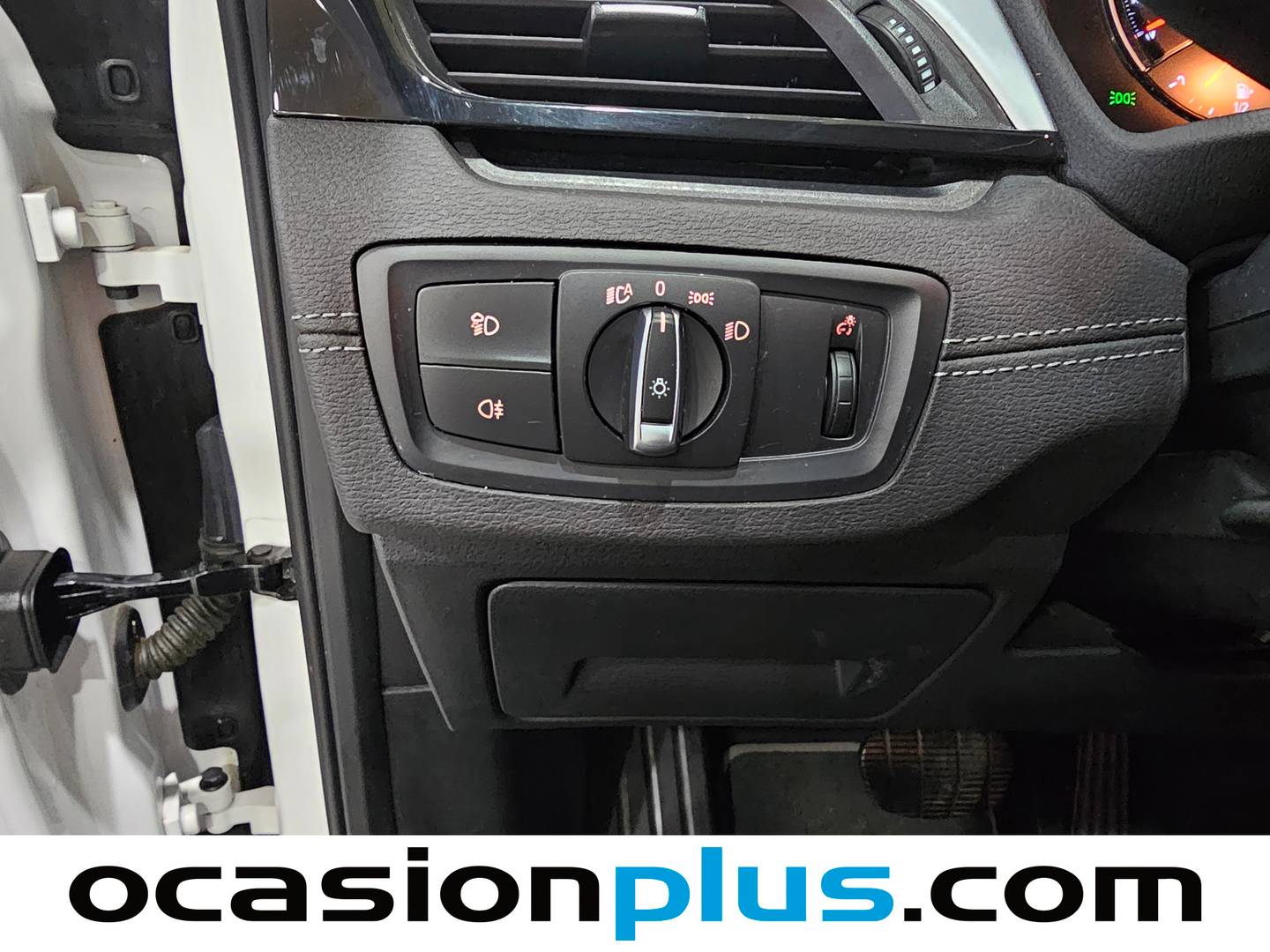 Equipamiento del BMW X2 BMW X2 sDrive18i (140 CV)