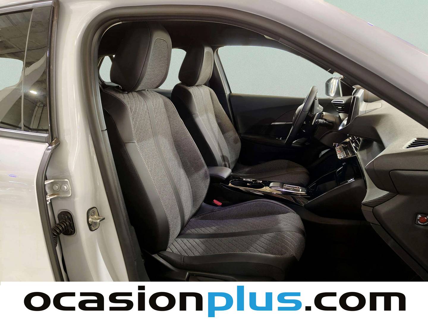 Peugeot 2008 Peugeot 2008 PureTech 130 S&S Allure EAT8 (130 CV) automático