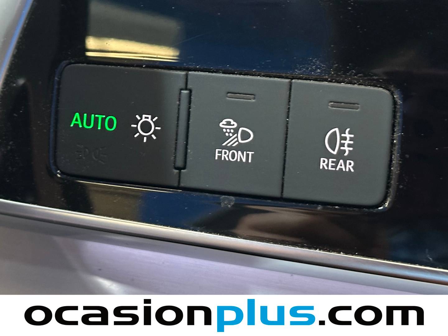 Audi Q8 Audi Q8 Black line 55 TFSI quattro (340 CV) tiptronic de segunda mano
