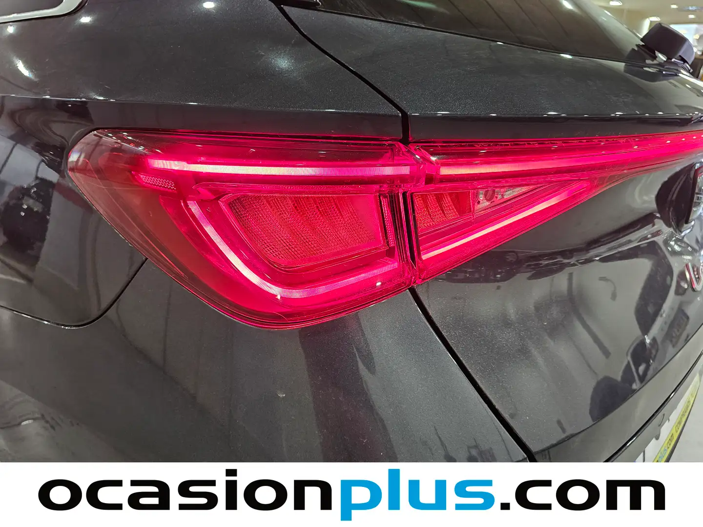 Foto Seat León SEAT León ST ST 1.5 TSI Style 25 Aniversario (115 CV)