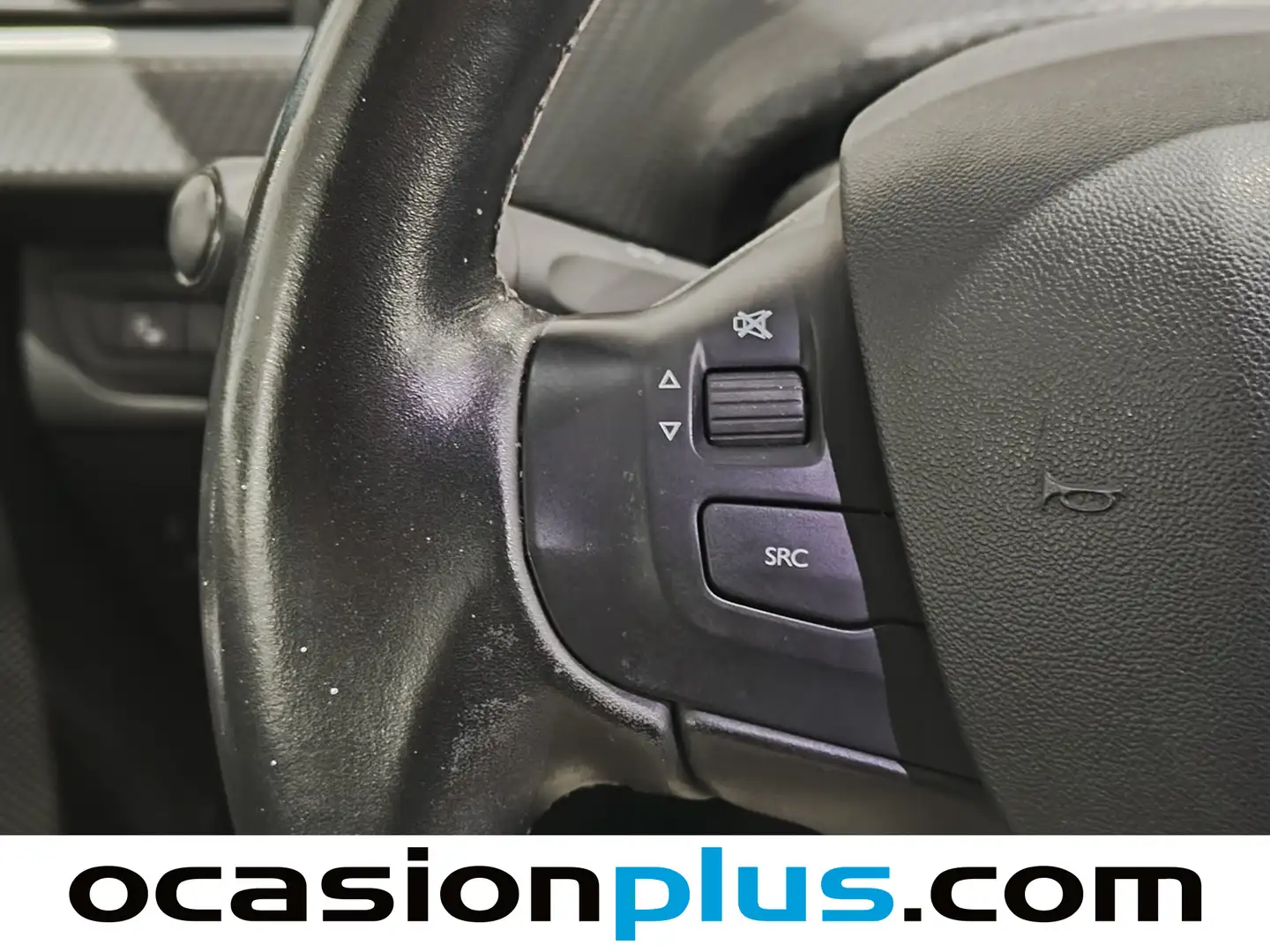 Foto Peugeot 208 Peugeot 208 PureTech 82 S&S Tech Edition (82 CV)