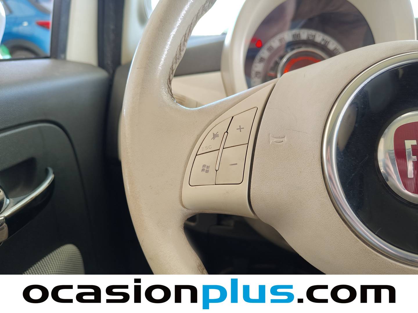 Foto Fiat 500 Fiat 500 1.2 8v Lounge (69 CV)