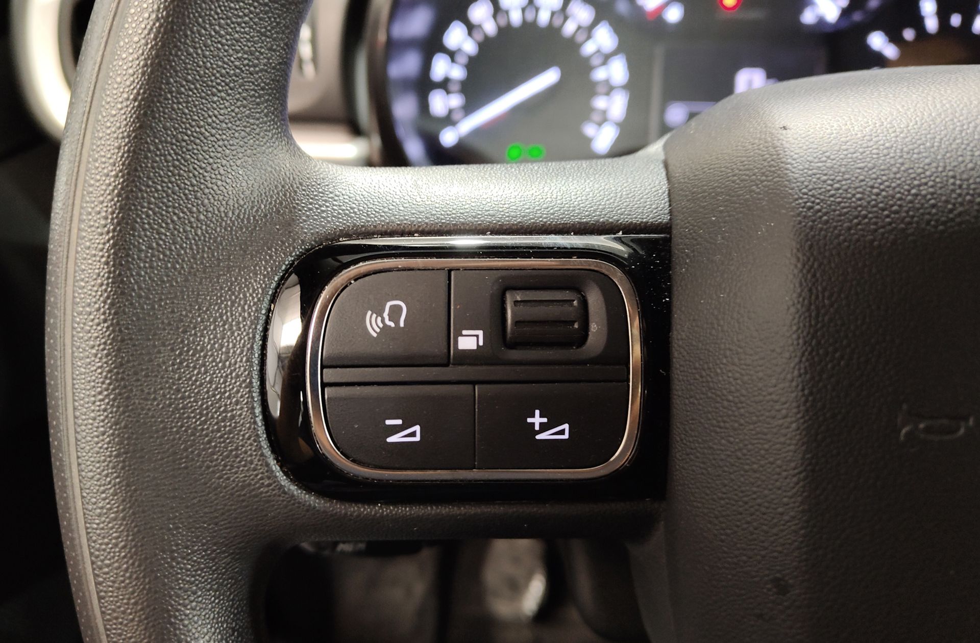 Citroën C3 PureTech 83 Plus - foto 25