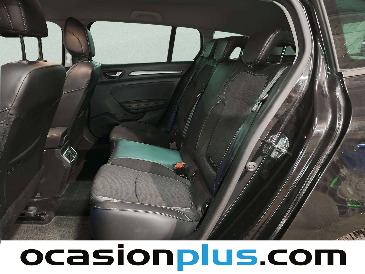 Foto asientos traseros Renault Mégane Renault Megane Sport Tourer Techno TCe (140 CV) EDC GPF