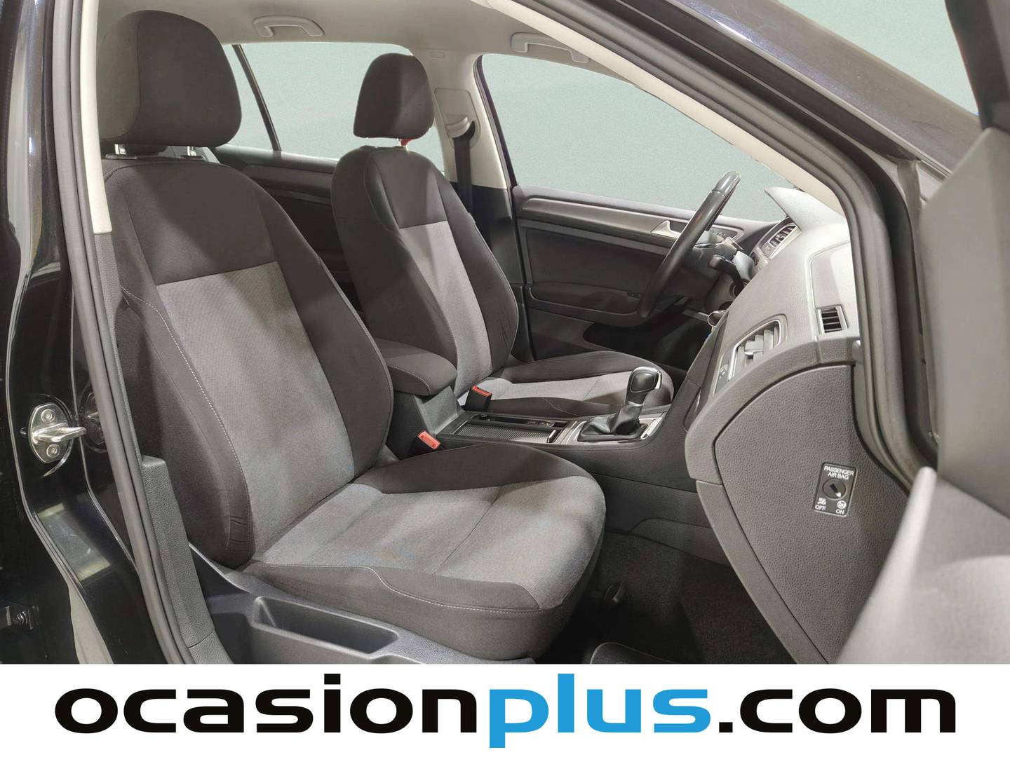 Foto Volkswagen Golf Volkswagen Golf Business 1.6 TDI BMT (110 CV) DSG